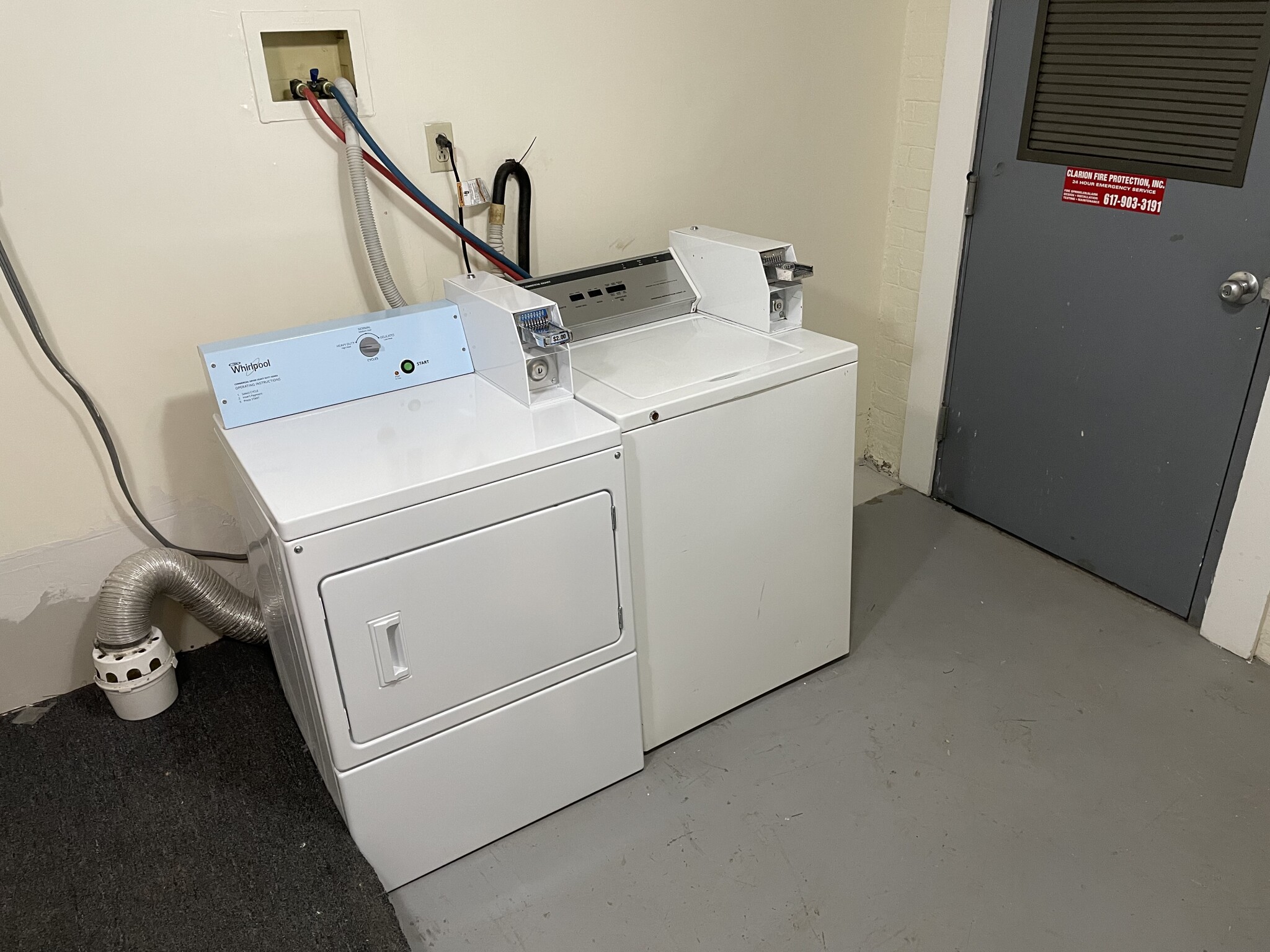 879 Beacon St, Fenway