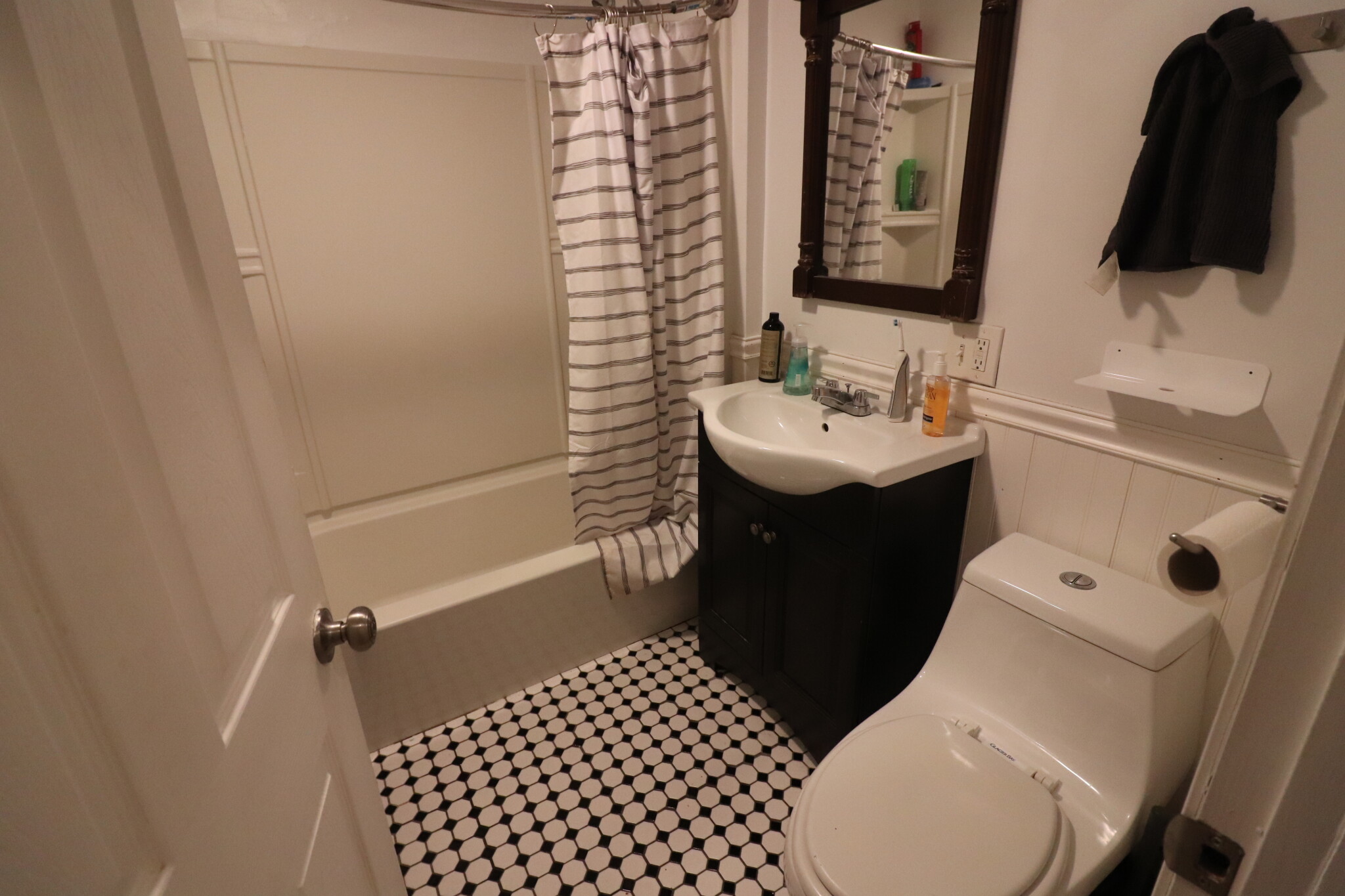 324 Saint Paul St, Coolidge Corner