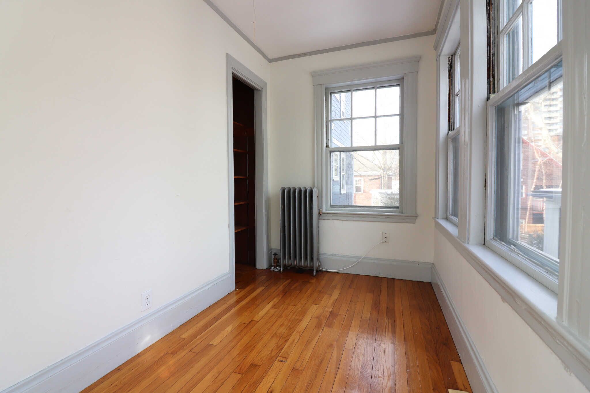 2 bed, 1 bath apartment for rent at 148 University Rd Unit 1, Brookline — photo 5 of 23