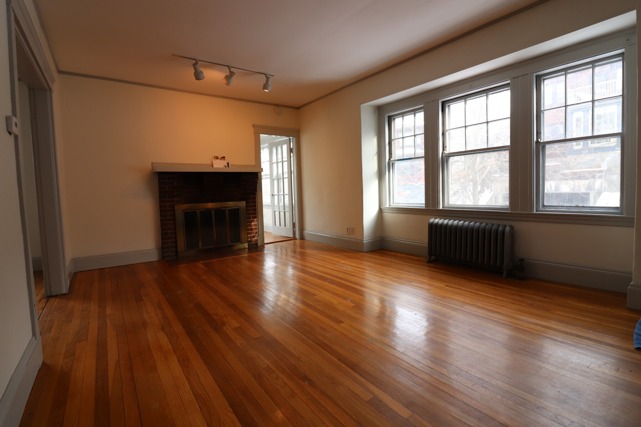 2 bed, 1 bath apartment for rent at 148 University Rd Unit 1, Brookline — photo 2 of 23