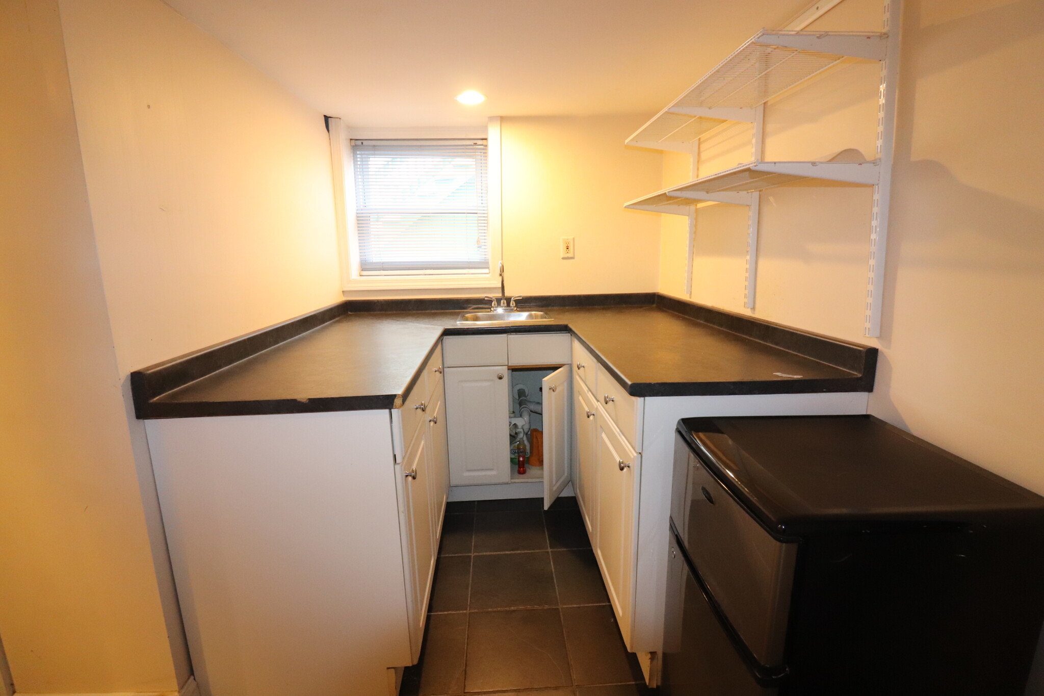 2 bed, 1 bath apartment for rent at 148 University Rd Unit 1, Brookline — photo 19 of 23