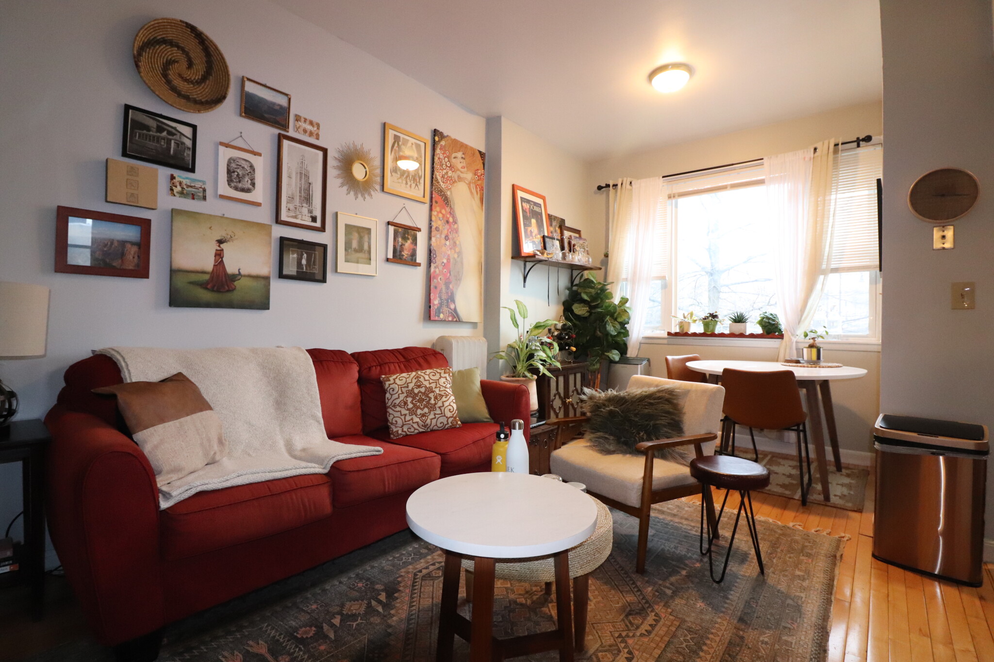 2 bed, 1 bath apartment for rent at 1706 Commonwealth Ave Unit 22, Brighton — photo 8 of 9