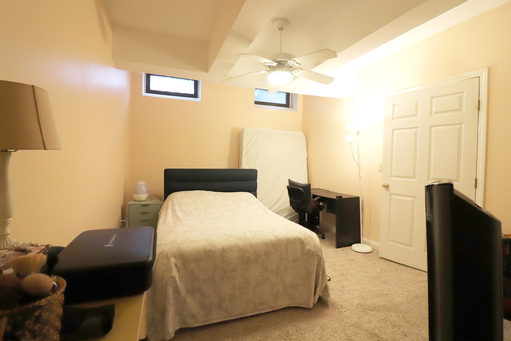 1090 Beacon St, Coolidge Corner