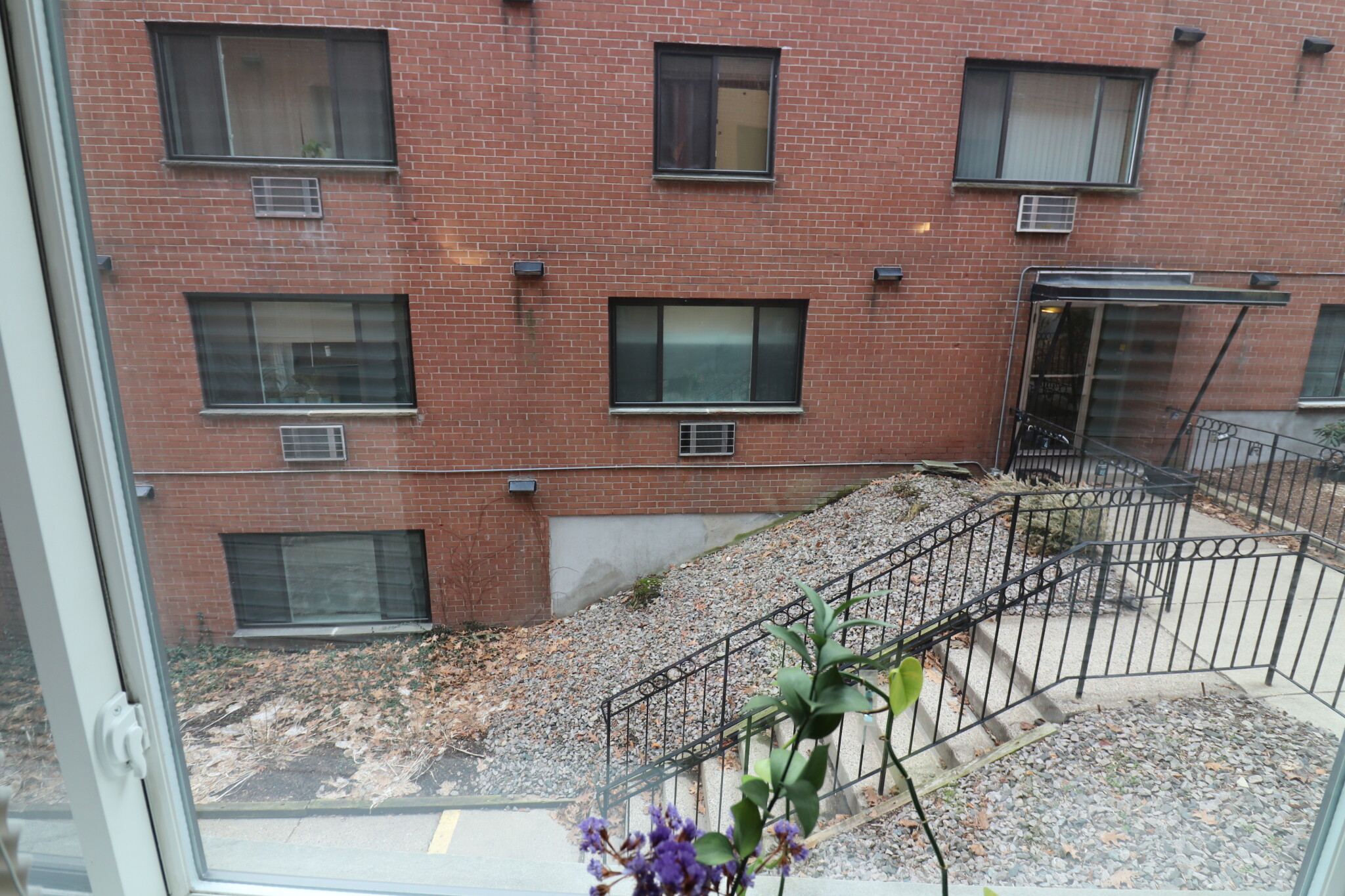 205 Kent St, Longwood