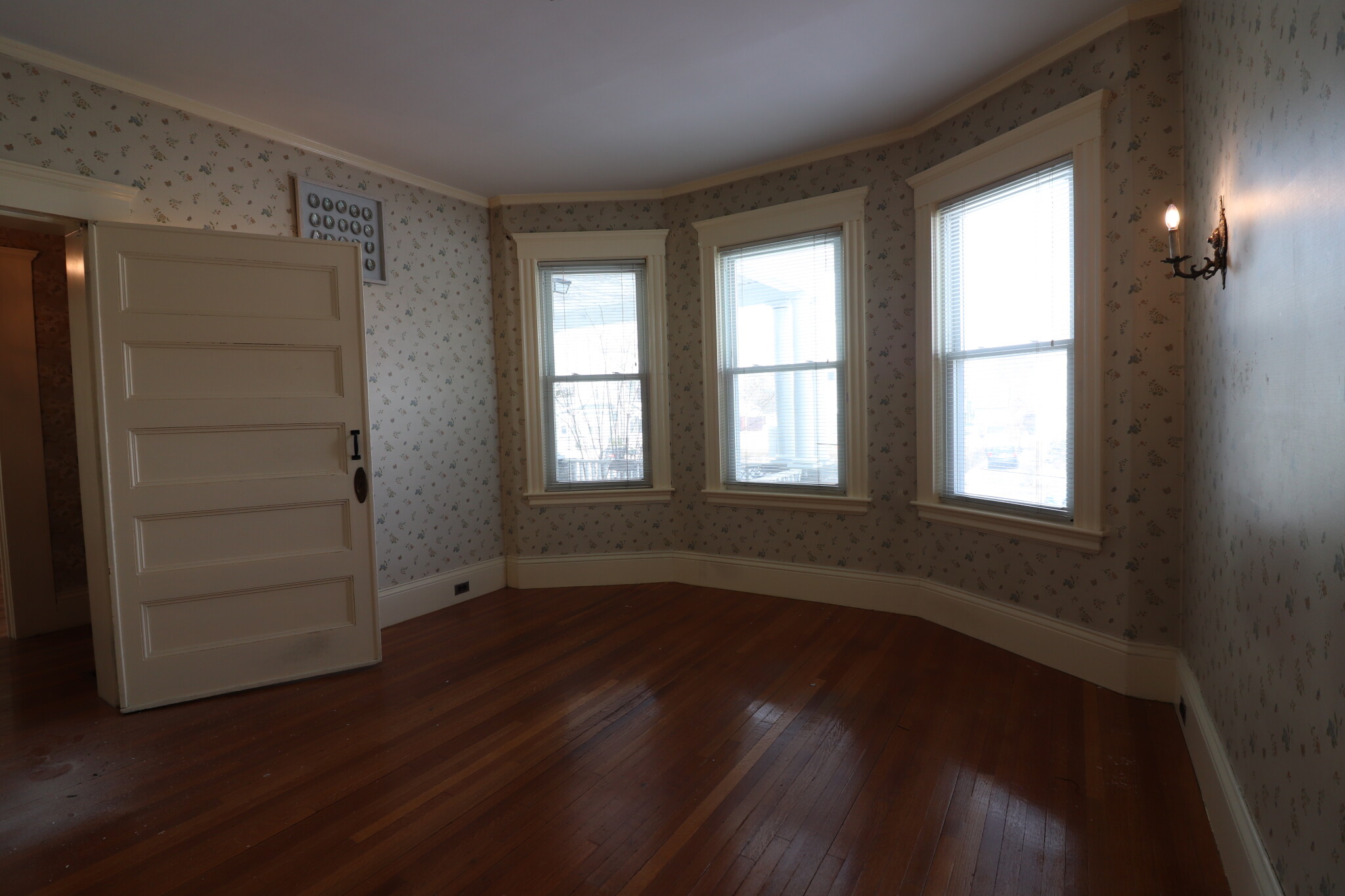 582 Cambridge St, Allston