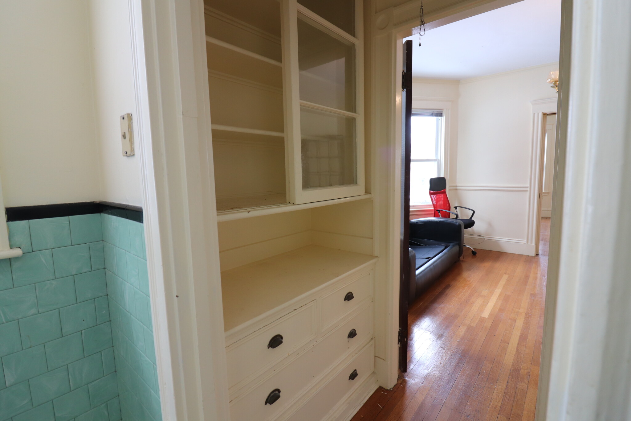 582 Cambridge St, Allston