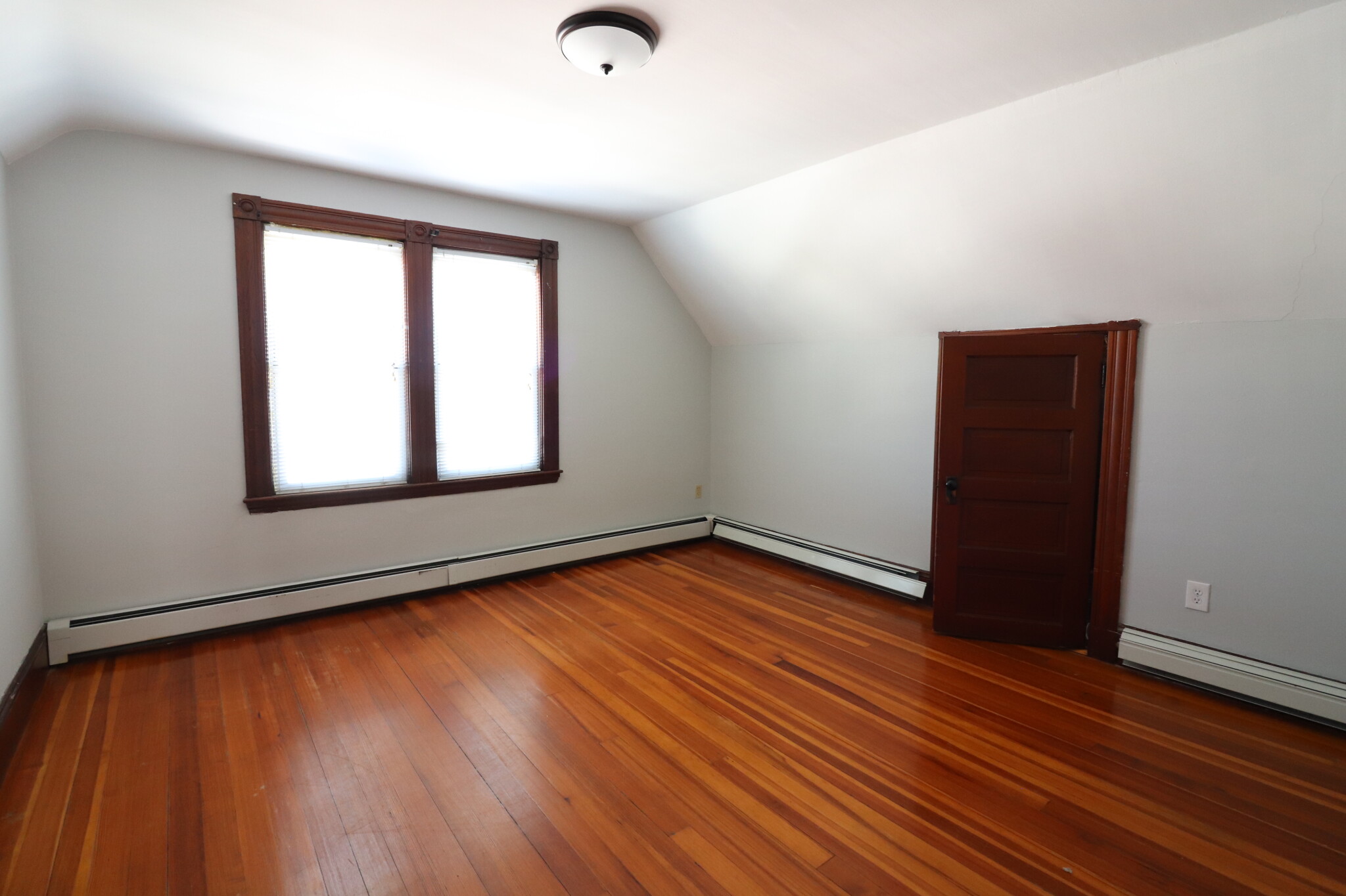 3 bed, 1 bath apartment for rent at 19 Mapleton St Unit 2, Brighton — photo 14 of 33