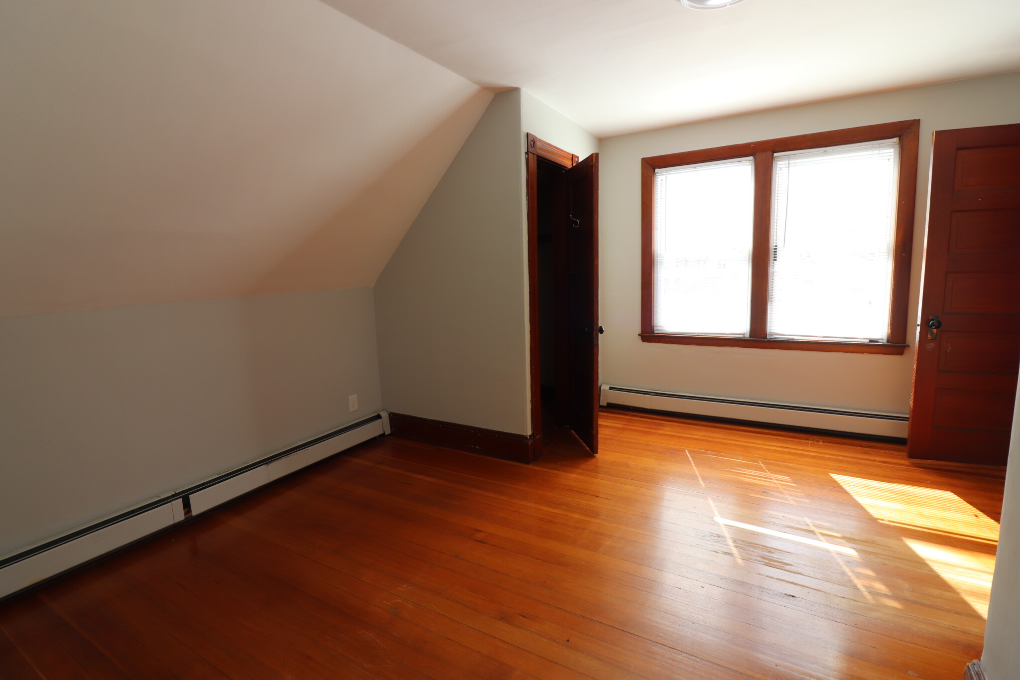 3 bed, 1 bath apartment for rent at 19 Mapleton St Unit 2, Brighton — photo 19 of 33