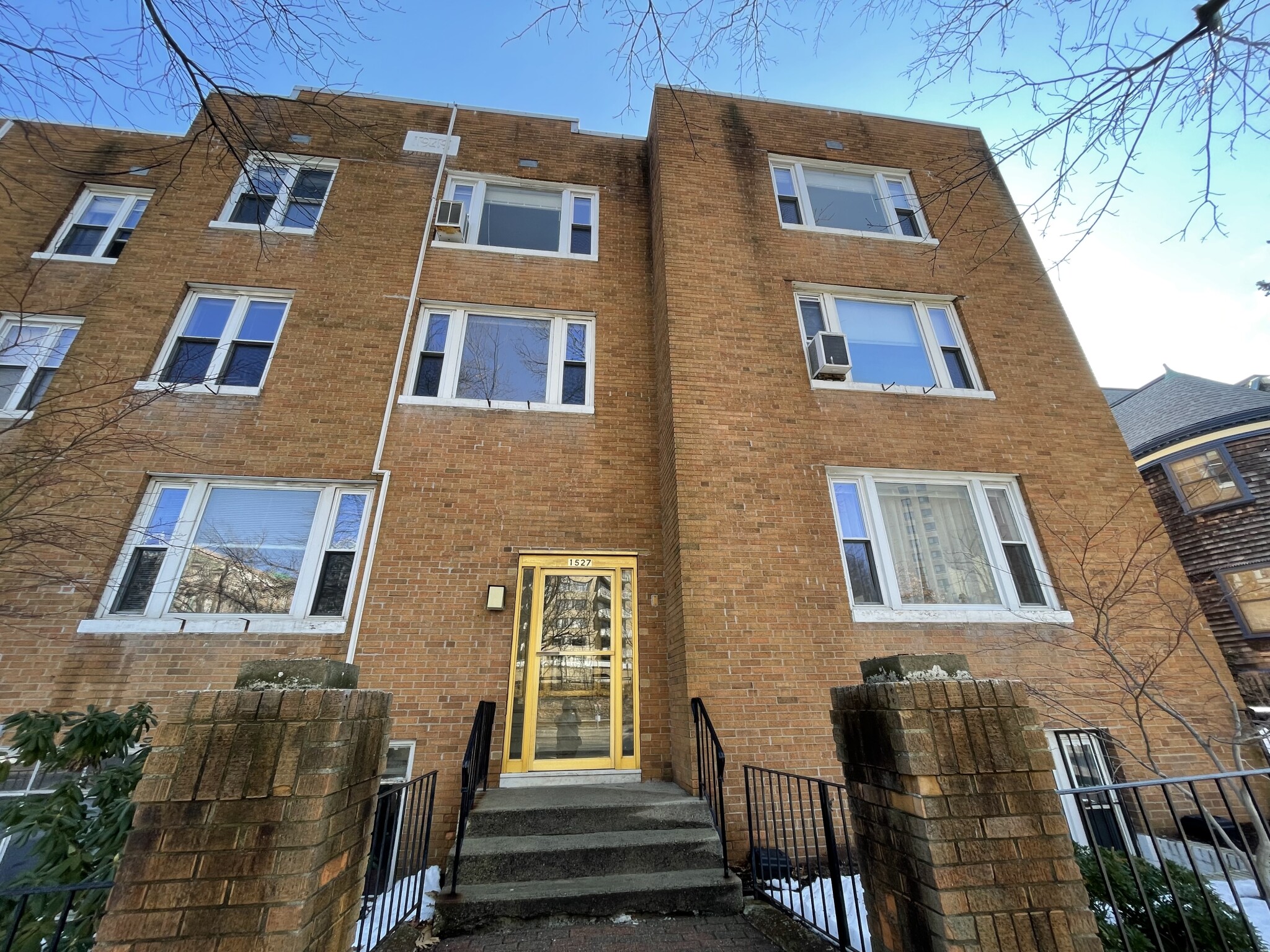 1527 Beacon St, Griggs Park