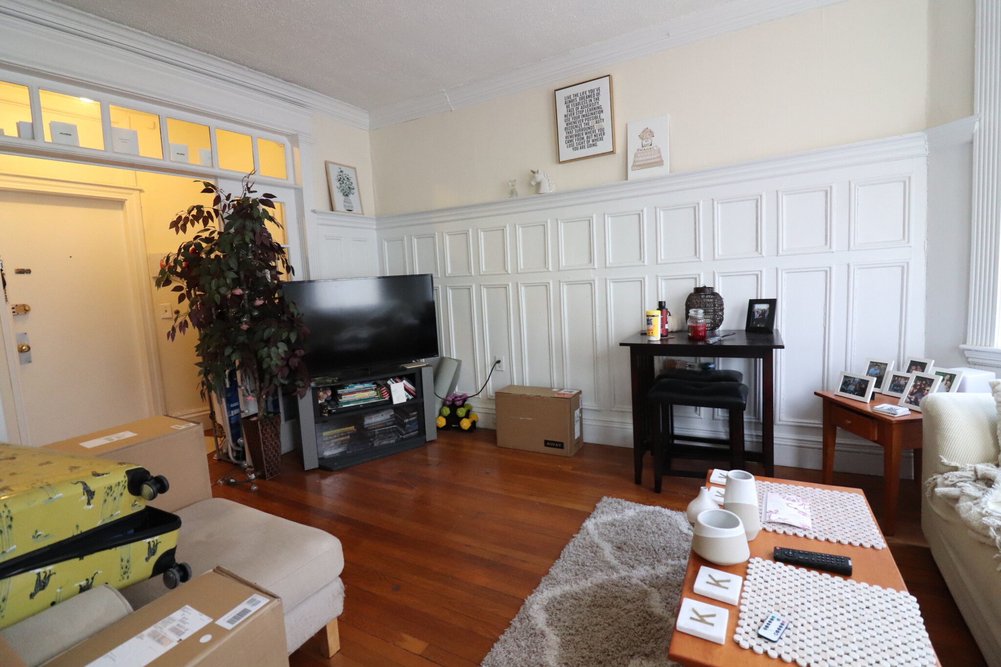 1963 Commonwealth Ave, Brighton