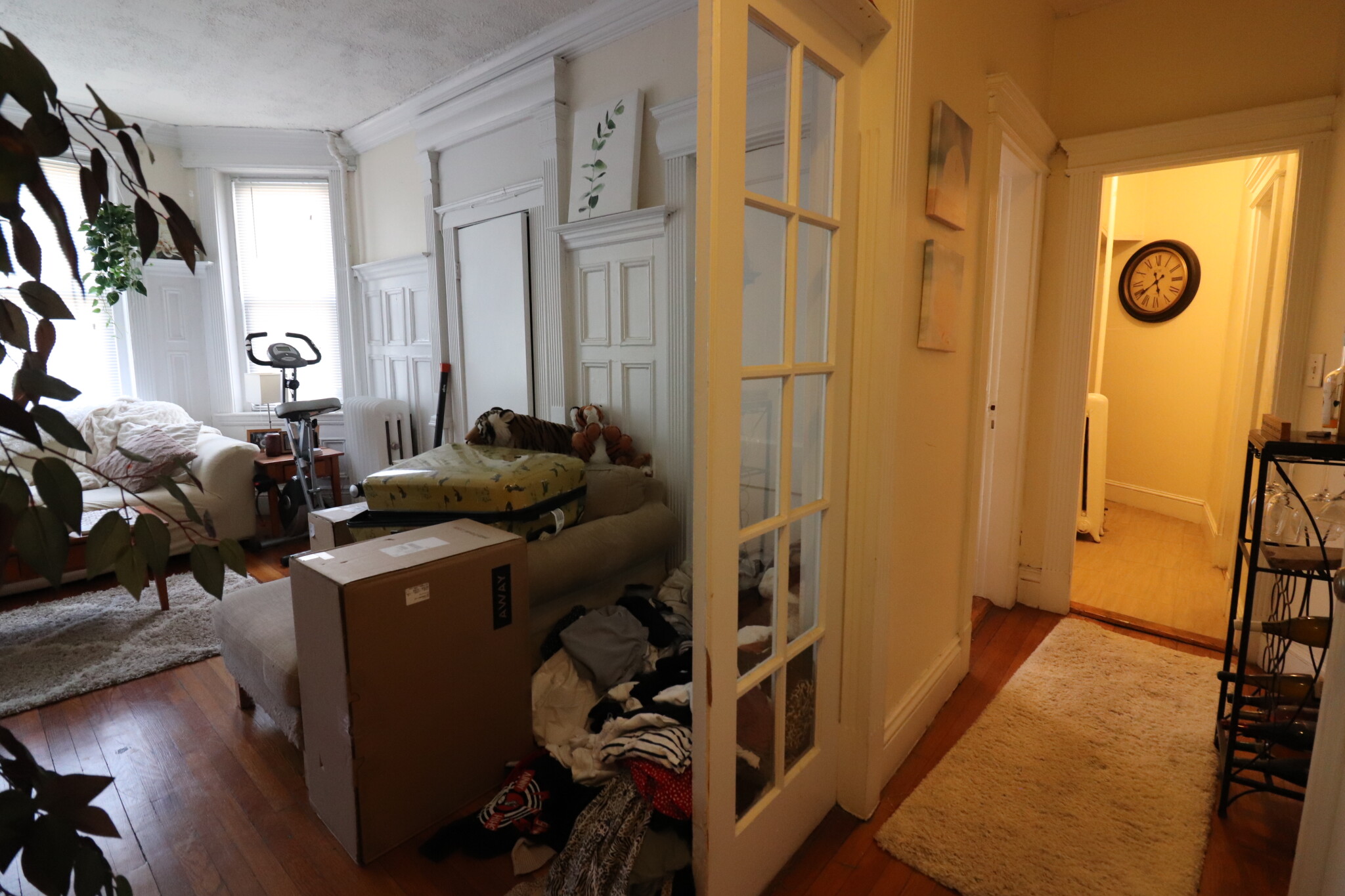 1963 Commonwealth Ave, Brighton