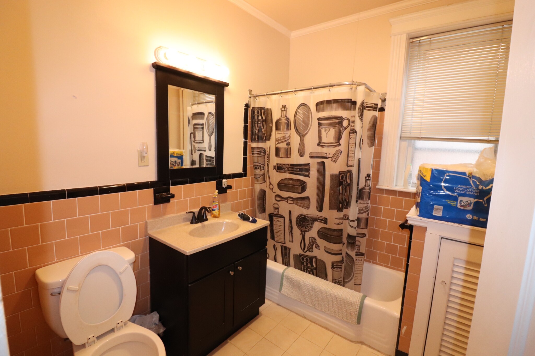 1407 Beacon St, Brookline Village