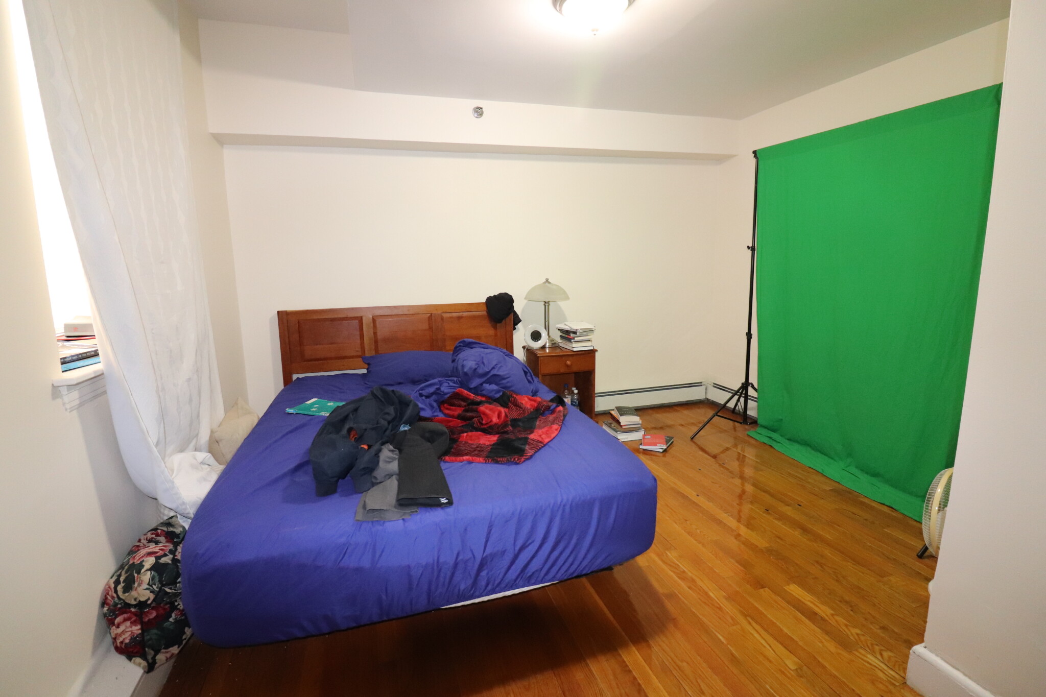 1569 Beacon St, Washington Square