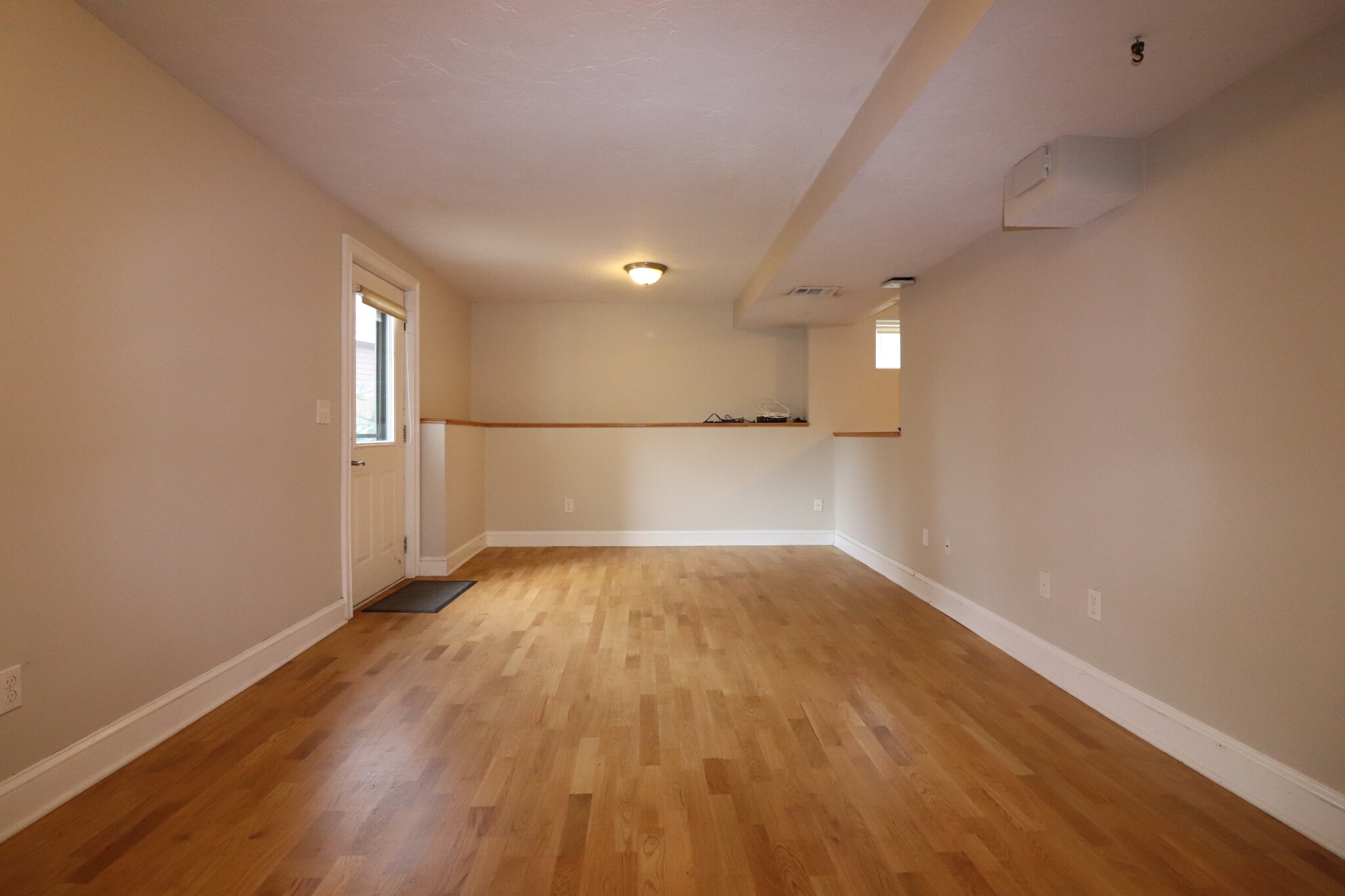 27 Winthrop Rd, Washington Square