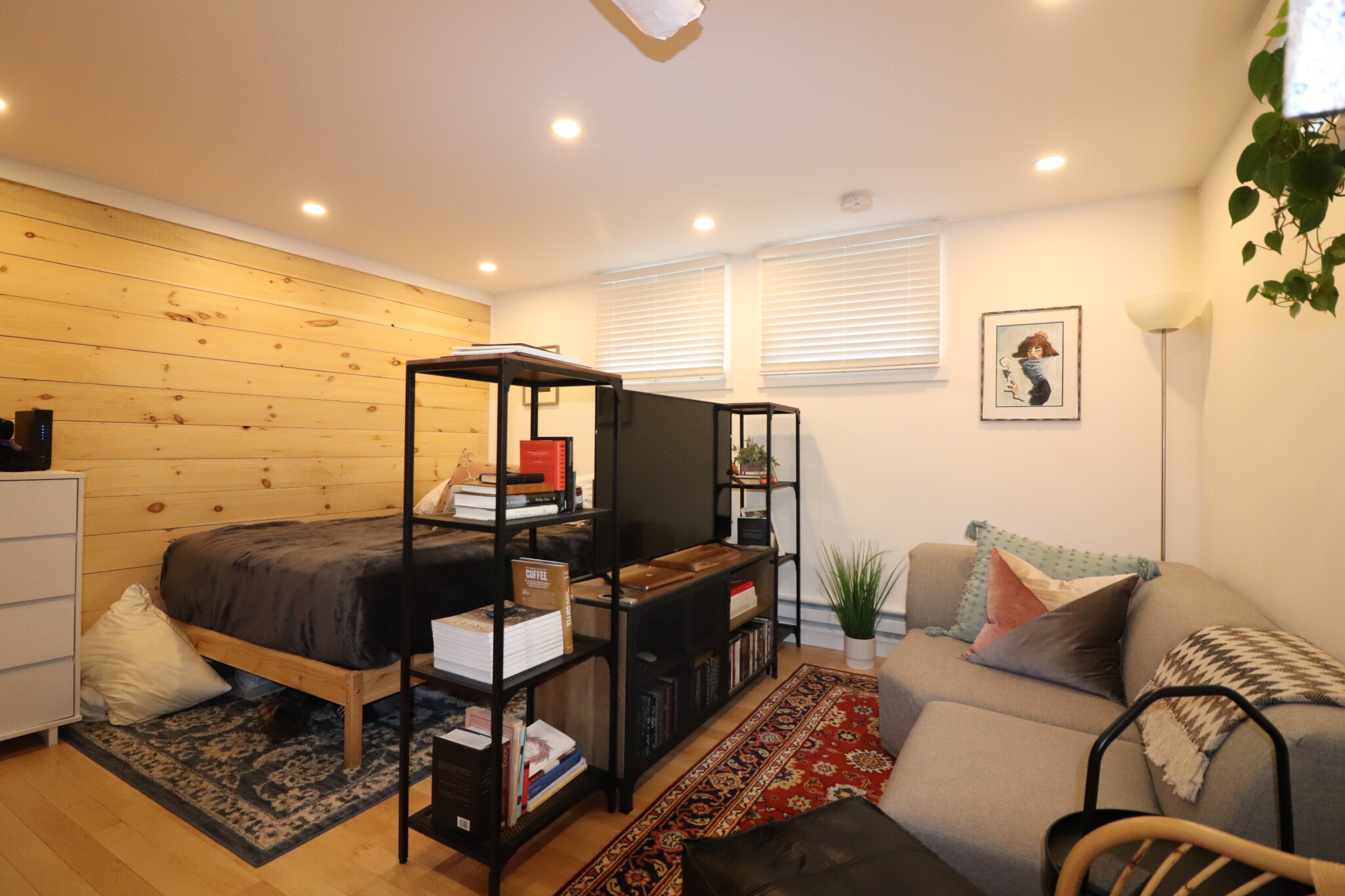 174 Winthrop Rd, Washington Square