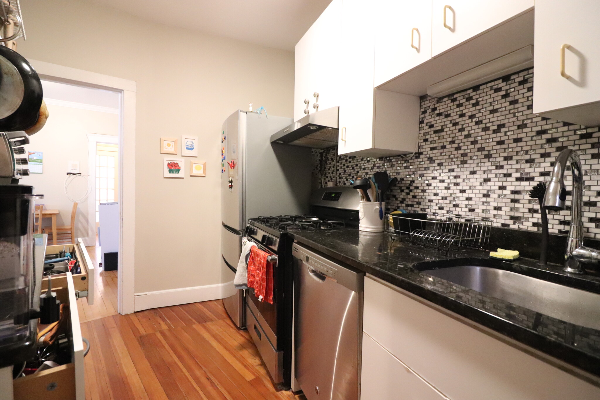 174 Winthrop Rd, Washington Square