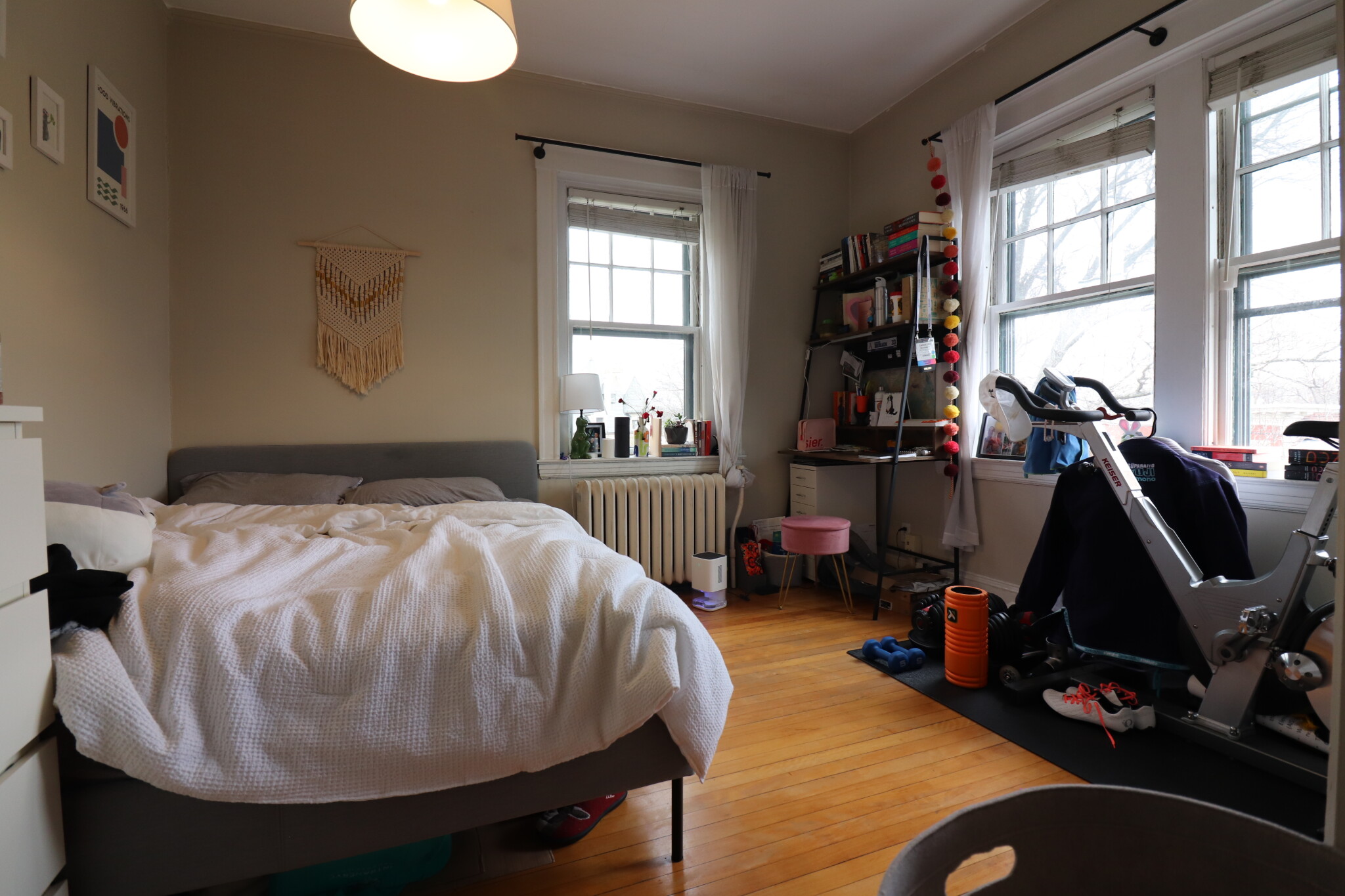 174 Winthrop Rd, Washington Square