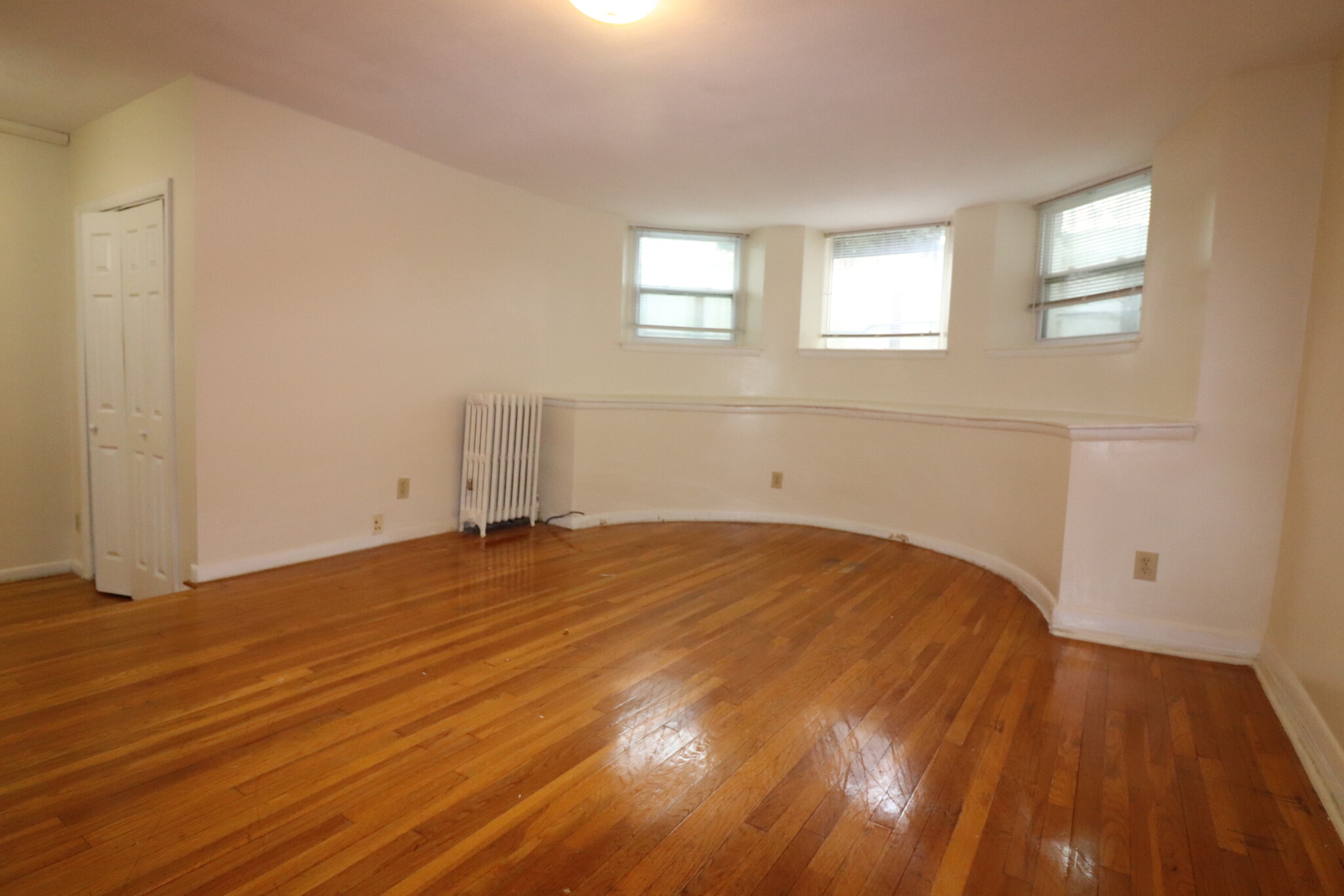 1477 Beacon St, Griggs Park