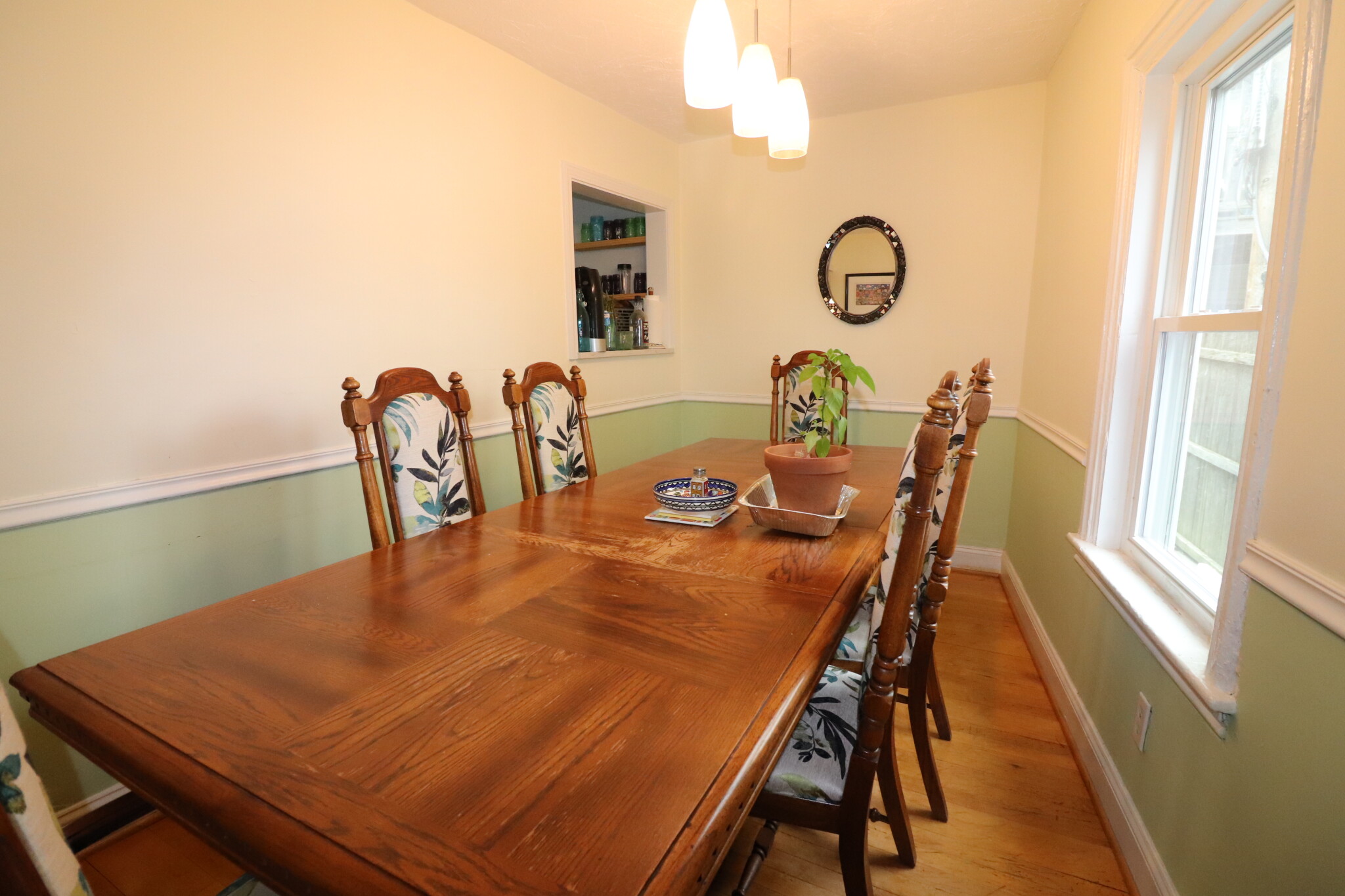 16 Waldo Ter, Brighton