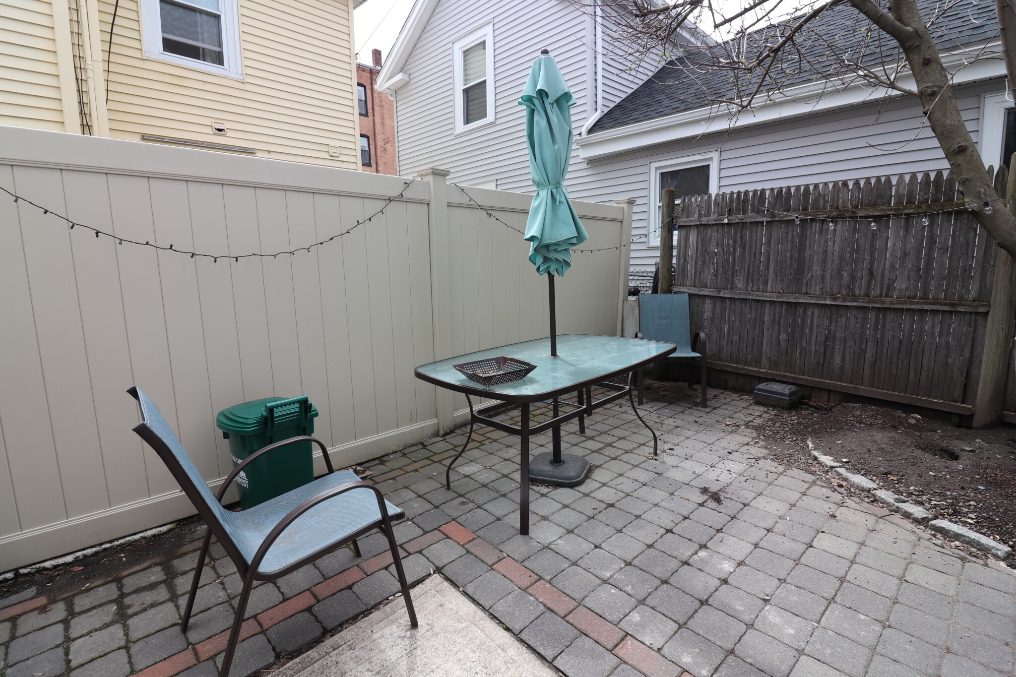 16 Waldo Ter, Brighton