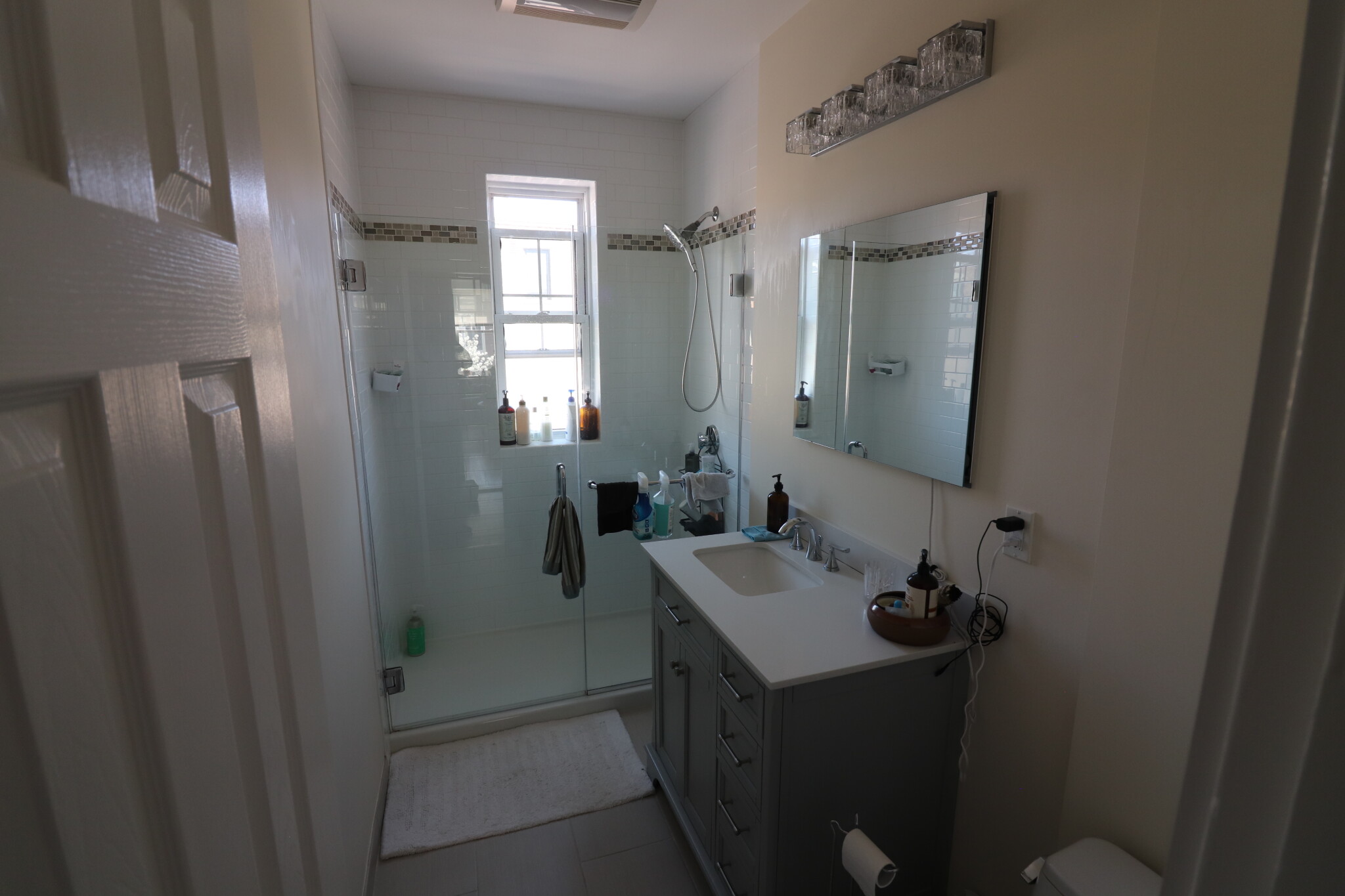 40 Saint Paul St, Longwood