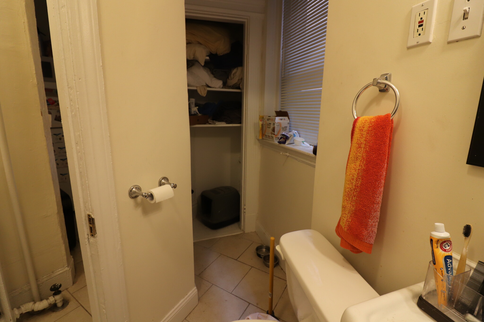 1963 Commonwealth Ave, Brighton