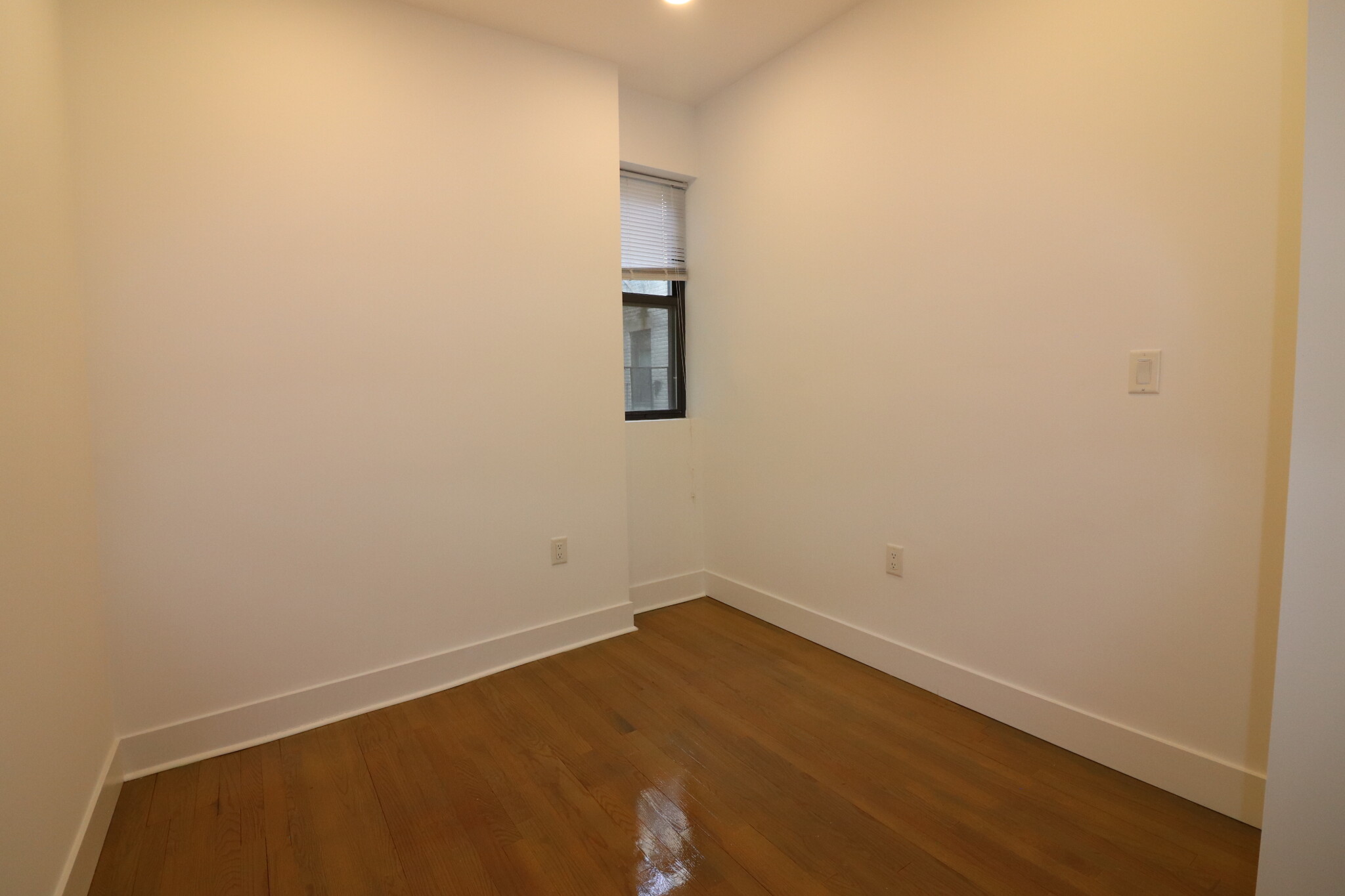 11 Peterborough St, Fenway