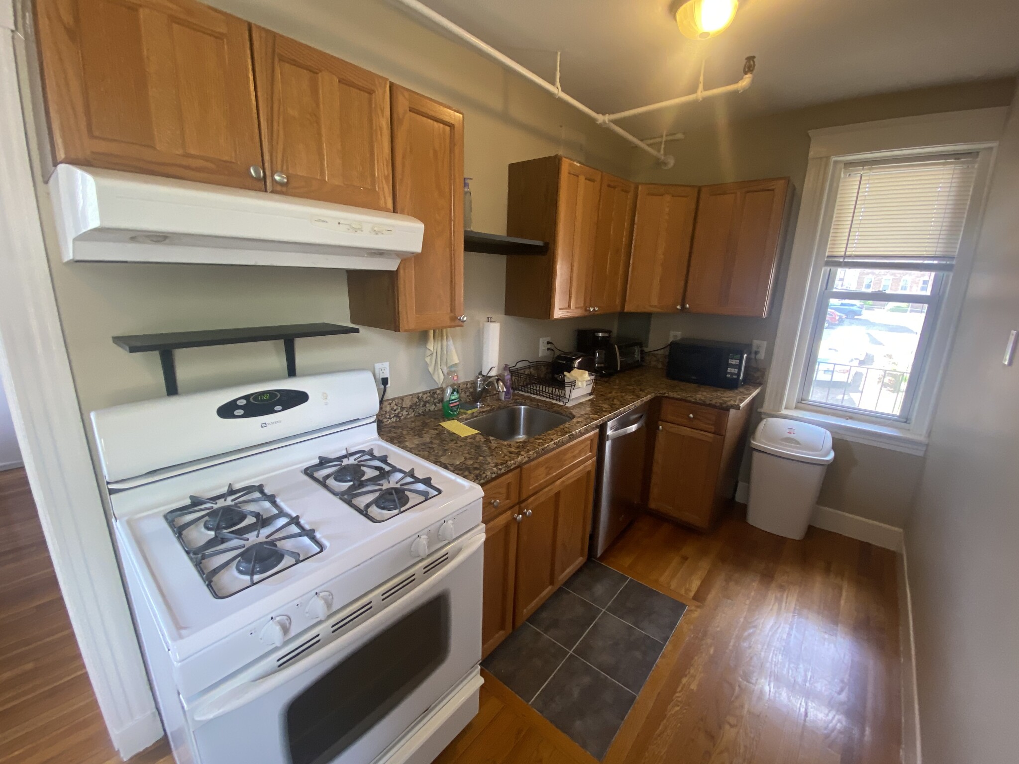 1607 Commonwealth Ave, Brighton