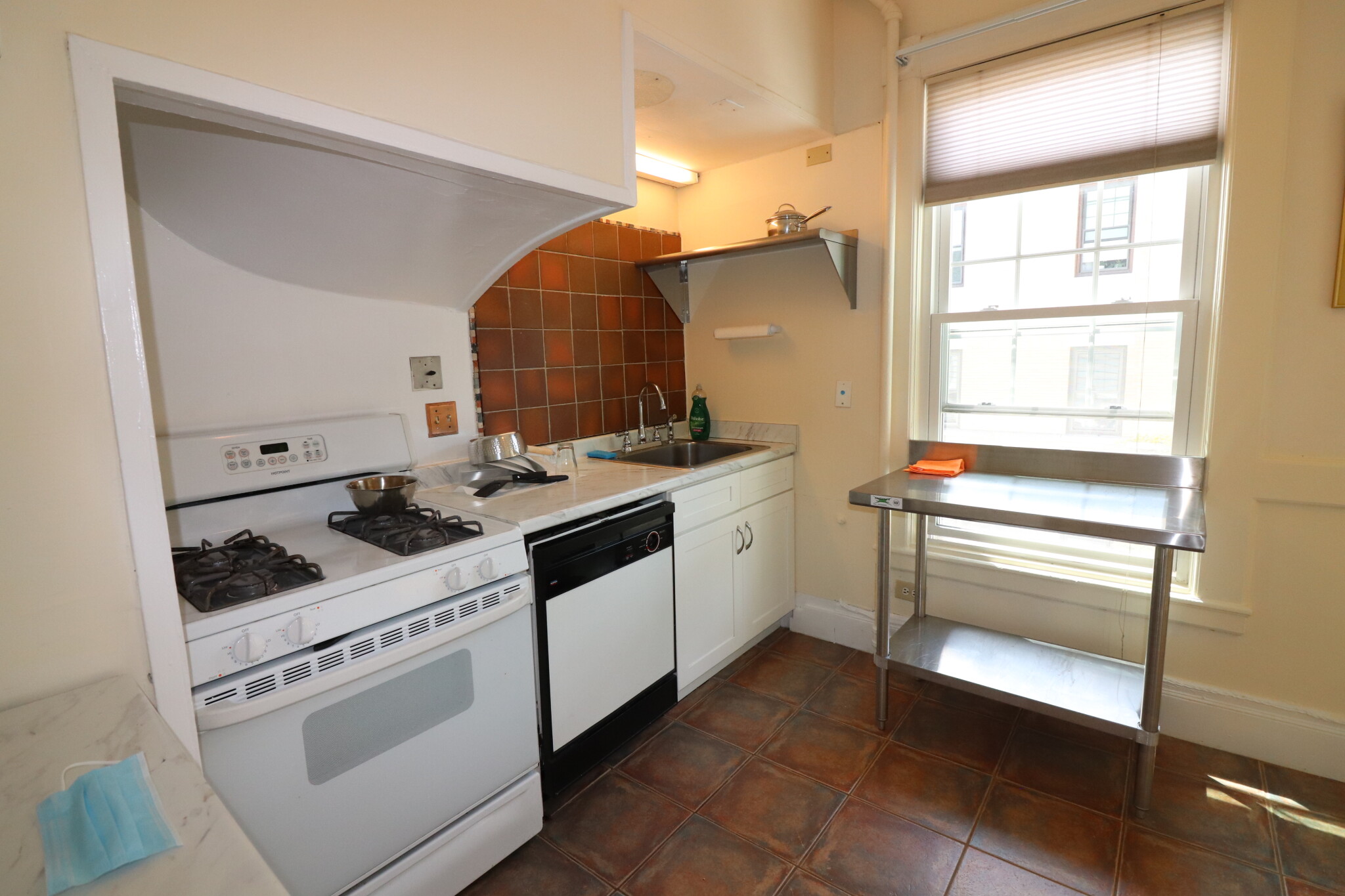 83 Longwood Ave, Coolidge Corner