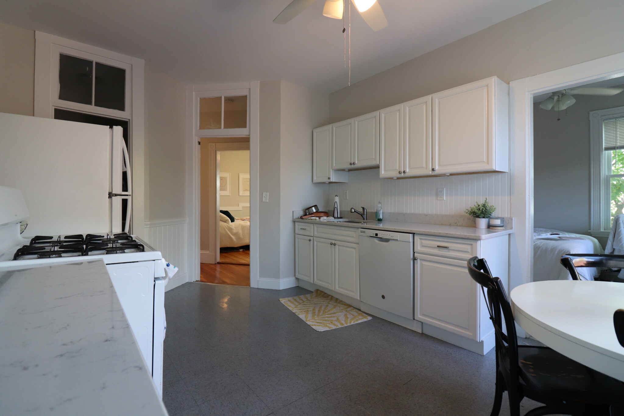 27 Hurd Rd, Brookline Village