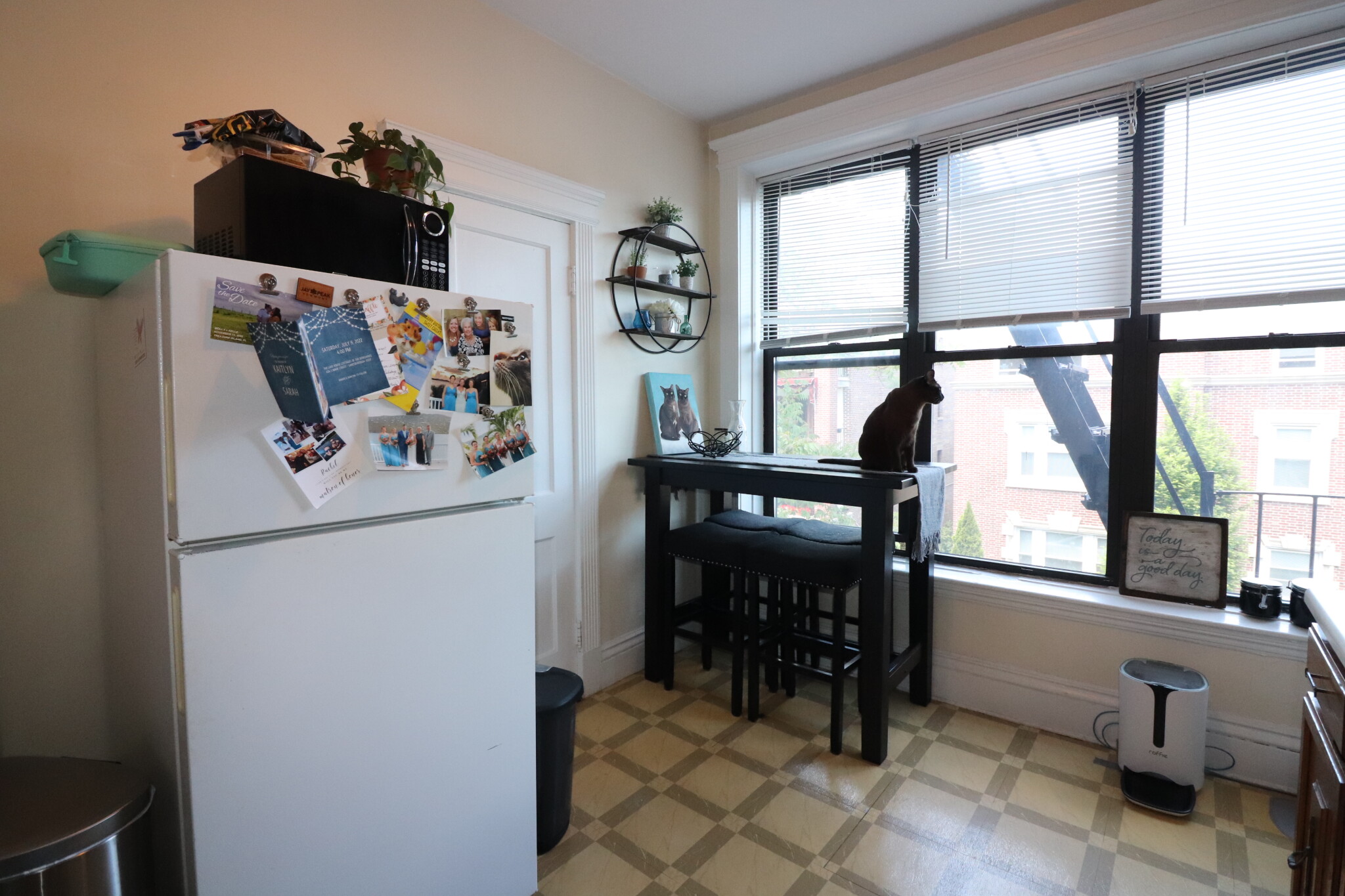 1963 Commonwealth Ave, Brighton