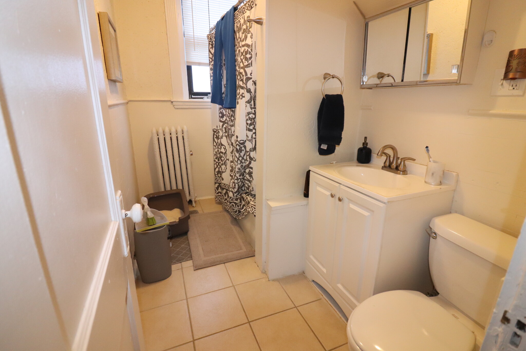 1963 Commonwealth Ave, Brighton