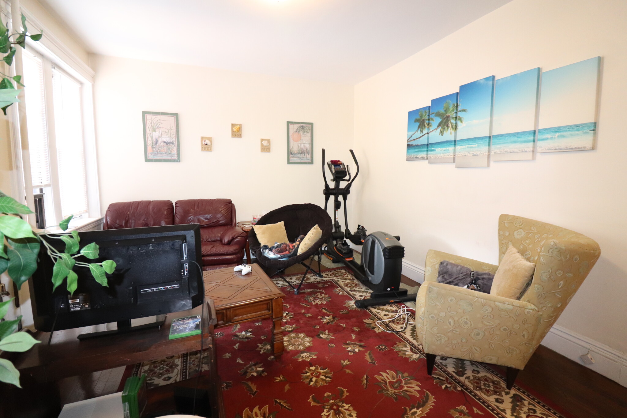 1961 Commonwealth Ave, Brighton