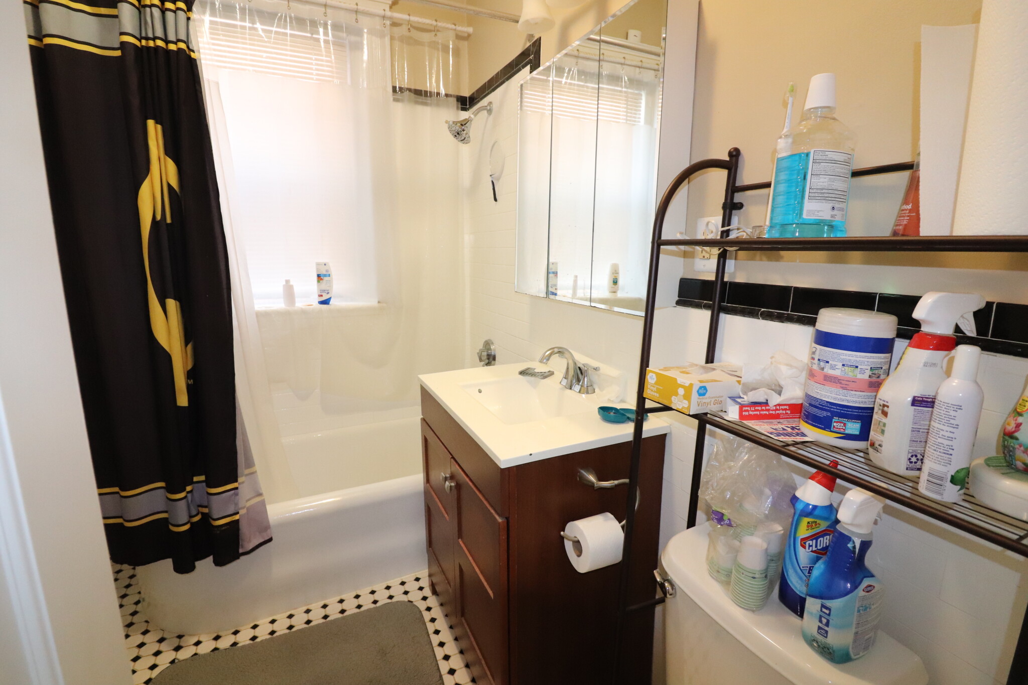 1961 Commonwealth Ave, Brighton