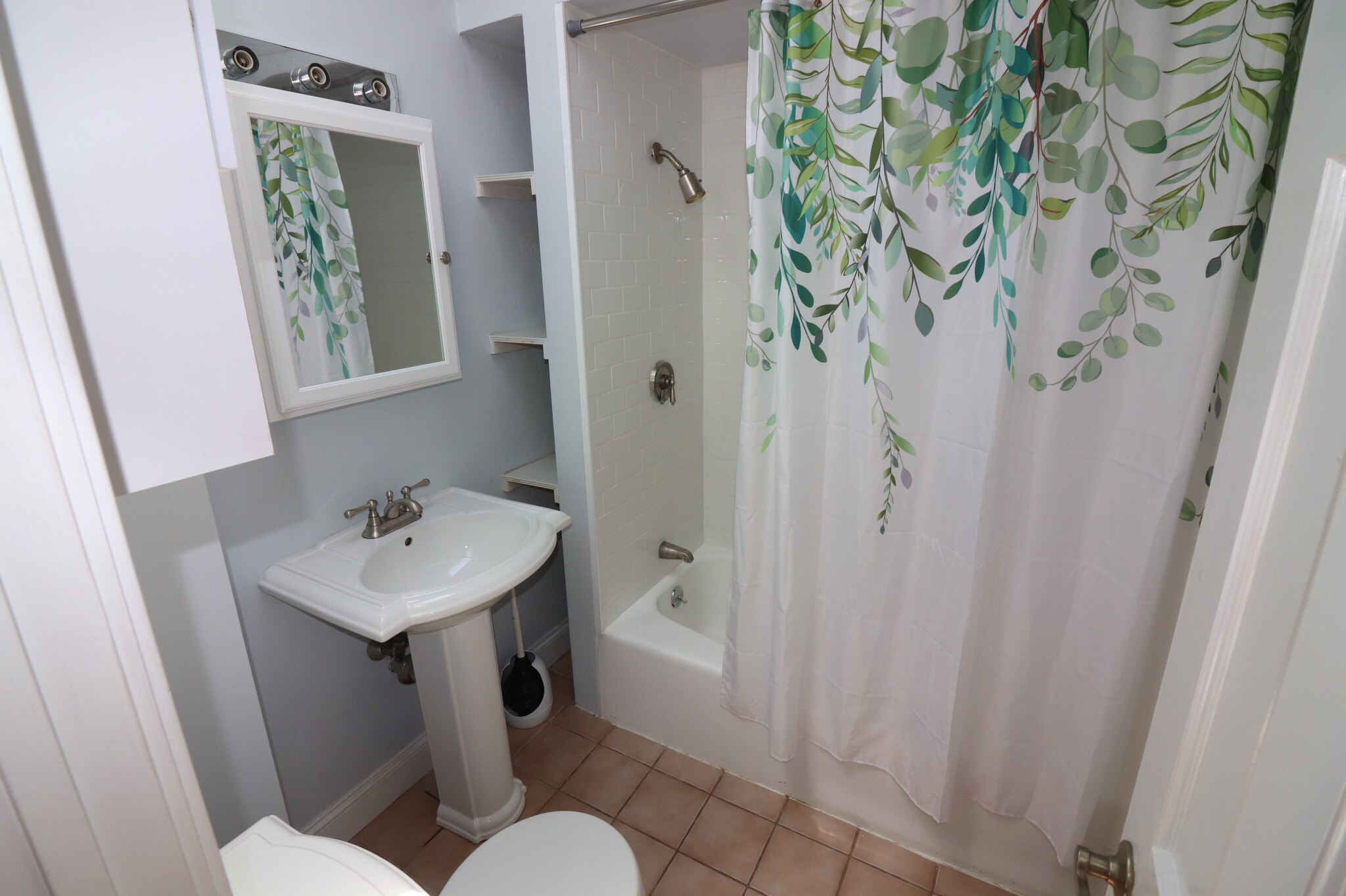 13 Vinton St, South Boston