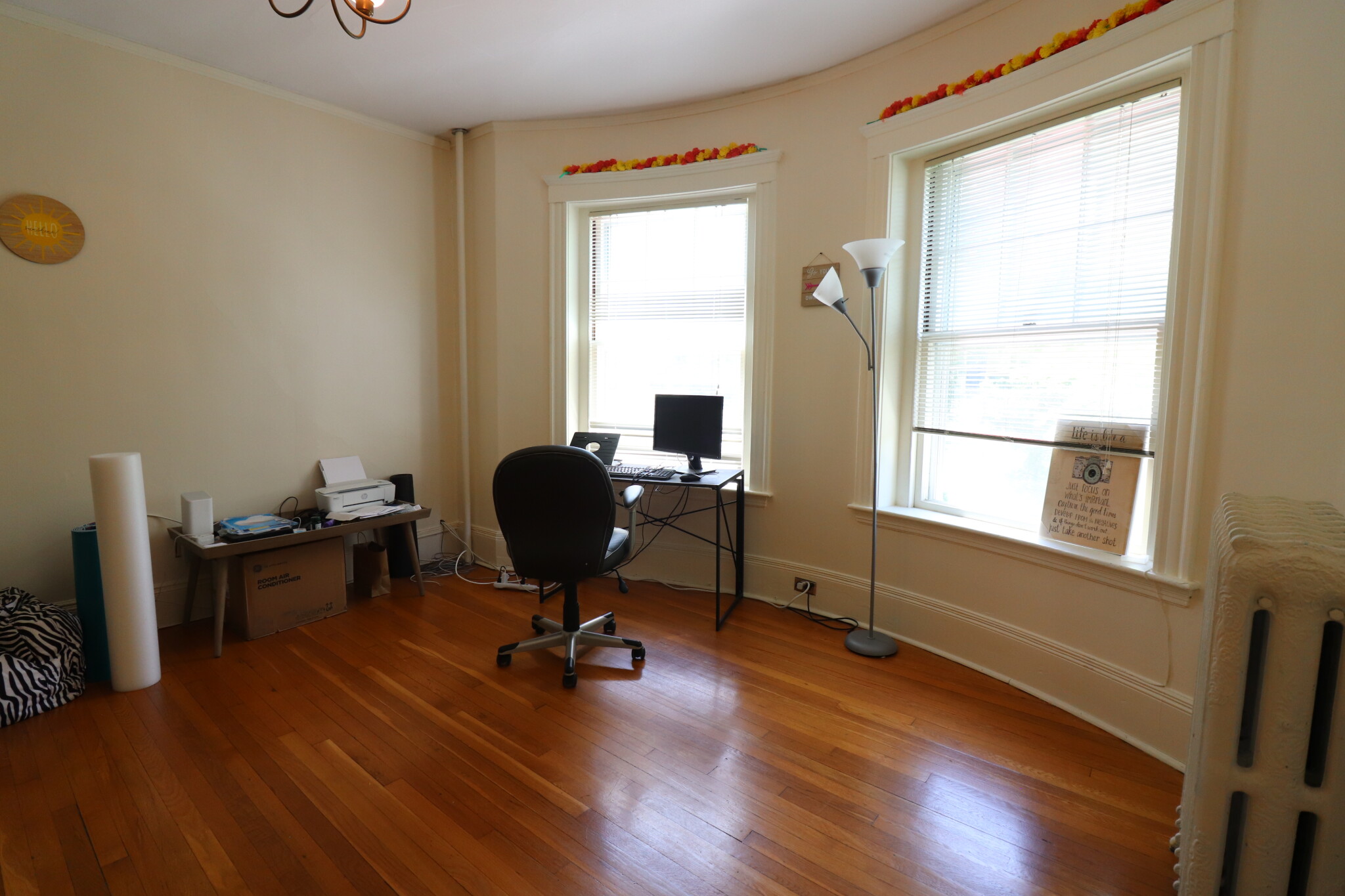 12 Colbourne Cres, Washington Square