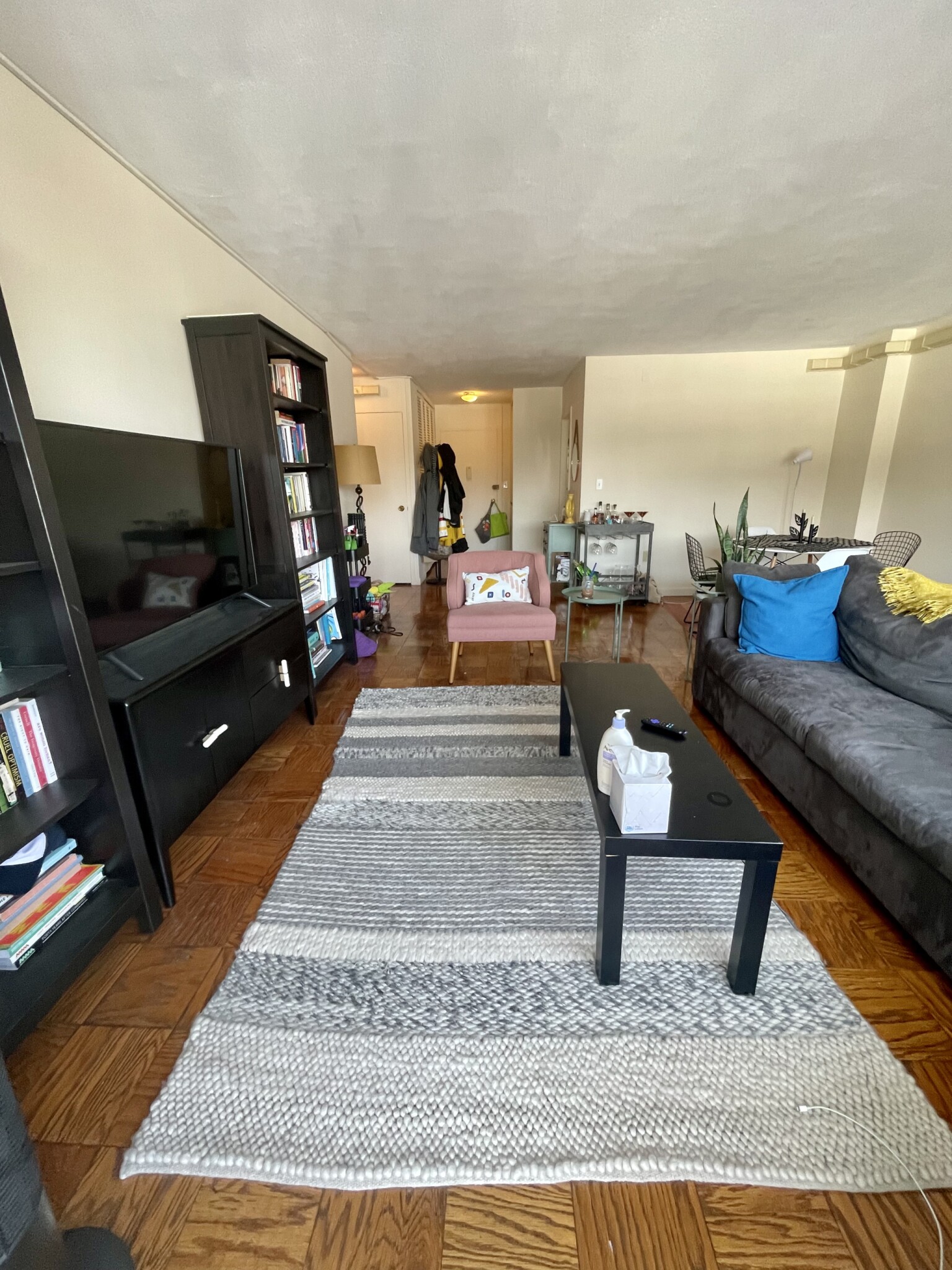 101 Monmouth St, Longwood