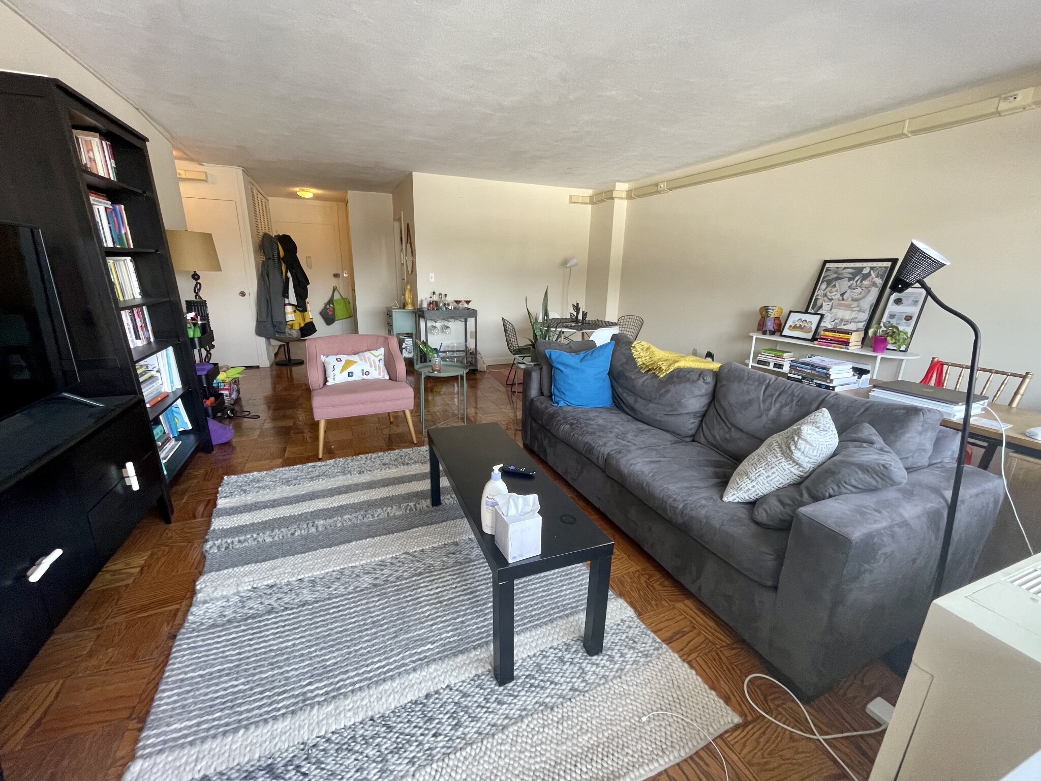 101 Monmouth St, Longwood