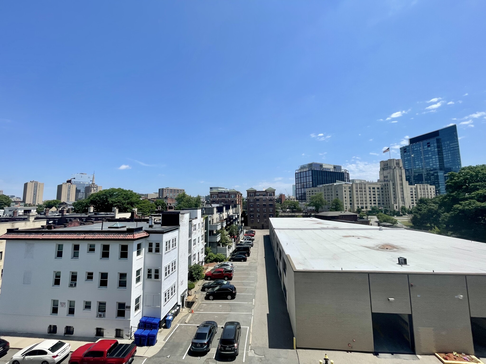 101 Monmouth St, Longwood