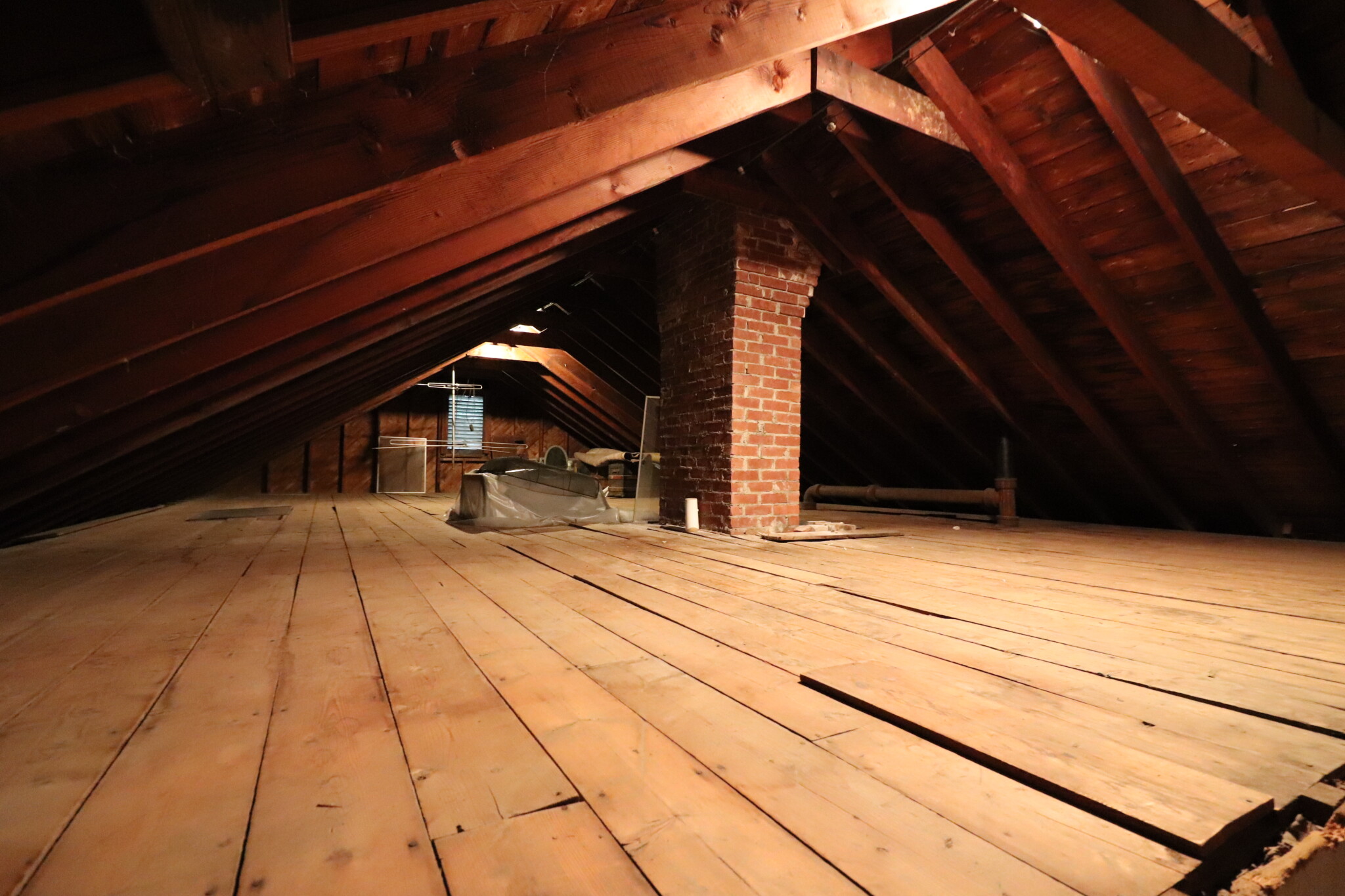 198 Wolcott Rd, Chestnut Hill