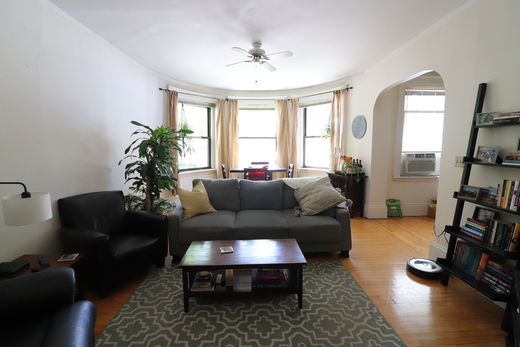 1090 Beacon St, Coolidge Corner