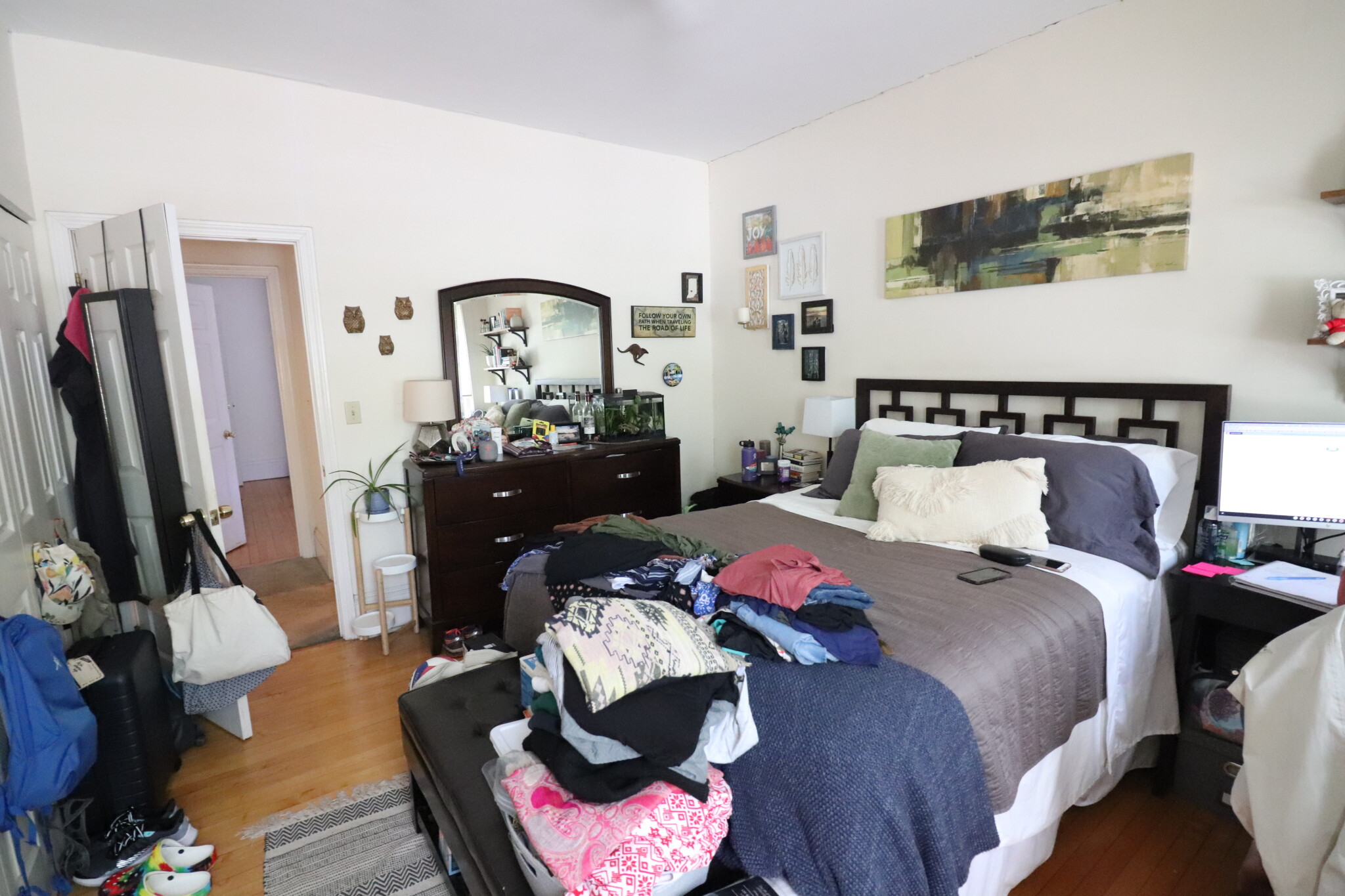 1090 Beacon St, Coolidge Corner