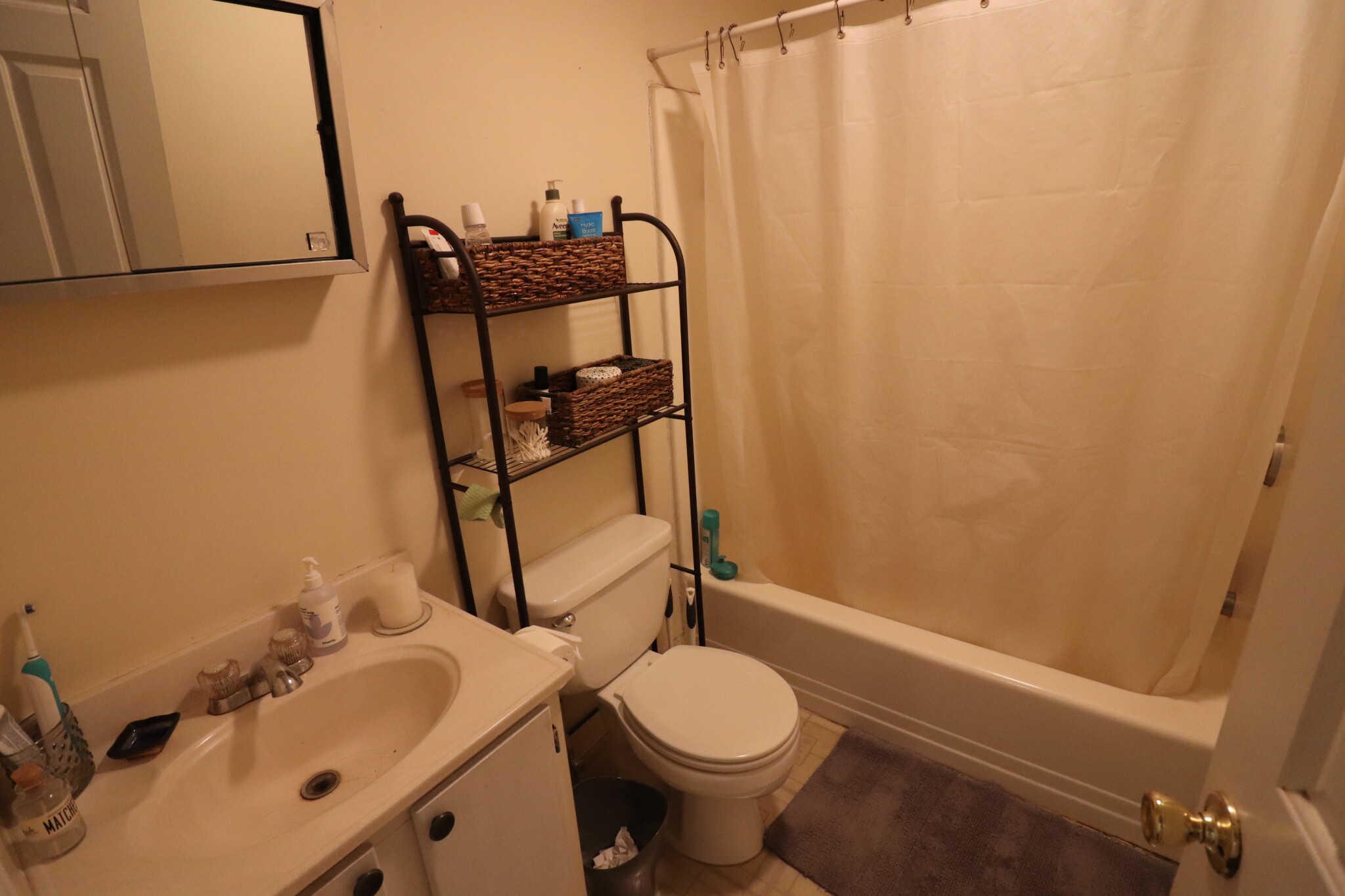 1090 Beacon St, Coolidge Corner