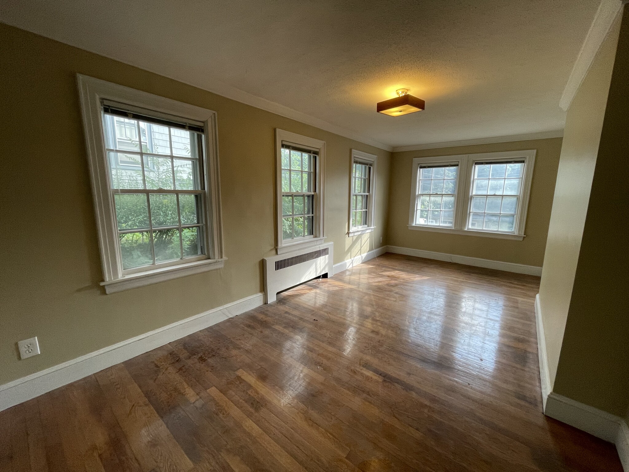 52 Cypress St, Newton Centre