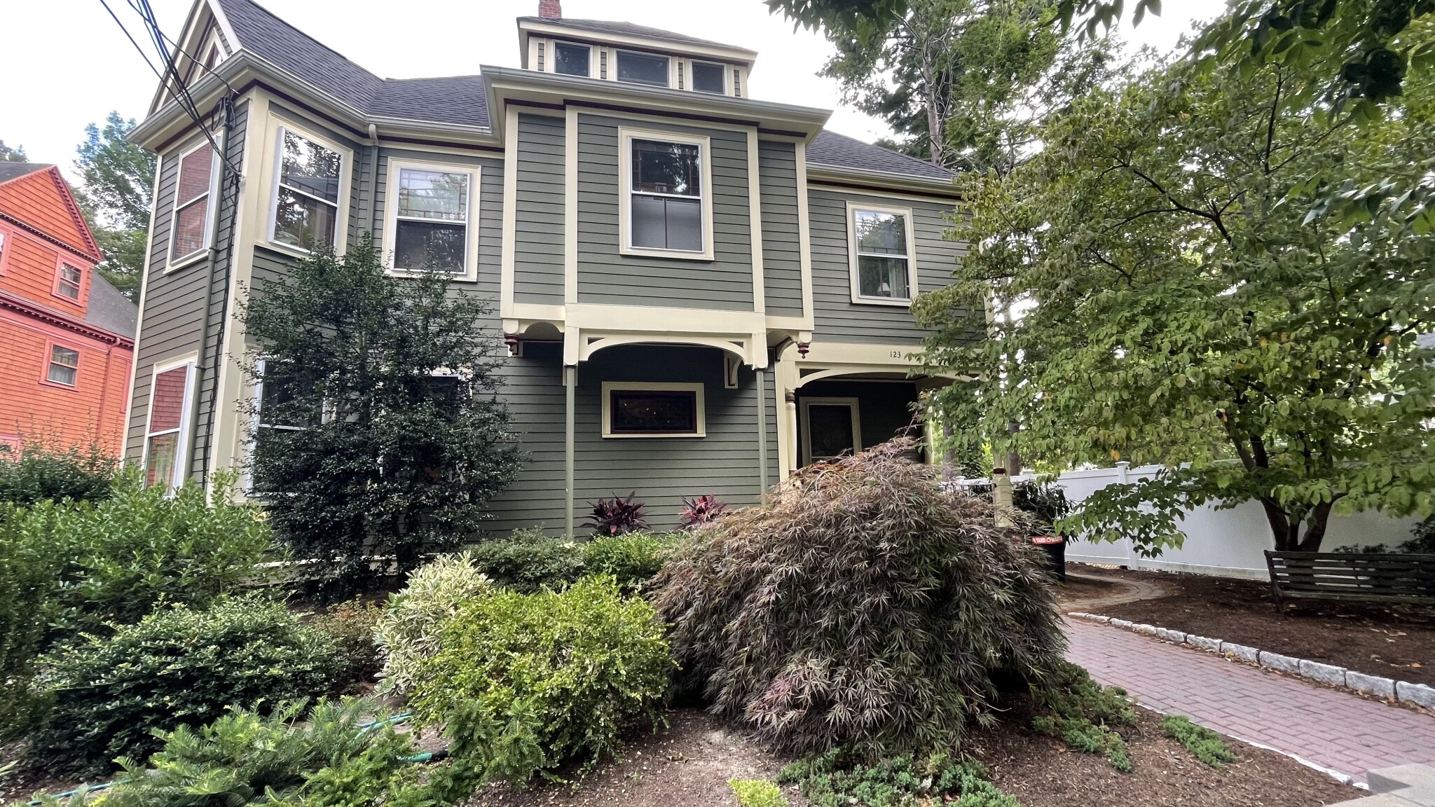 123 Aspinwall Ave, Coolidge Corner