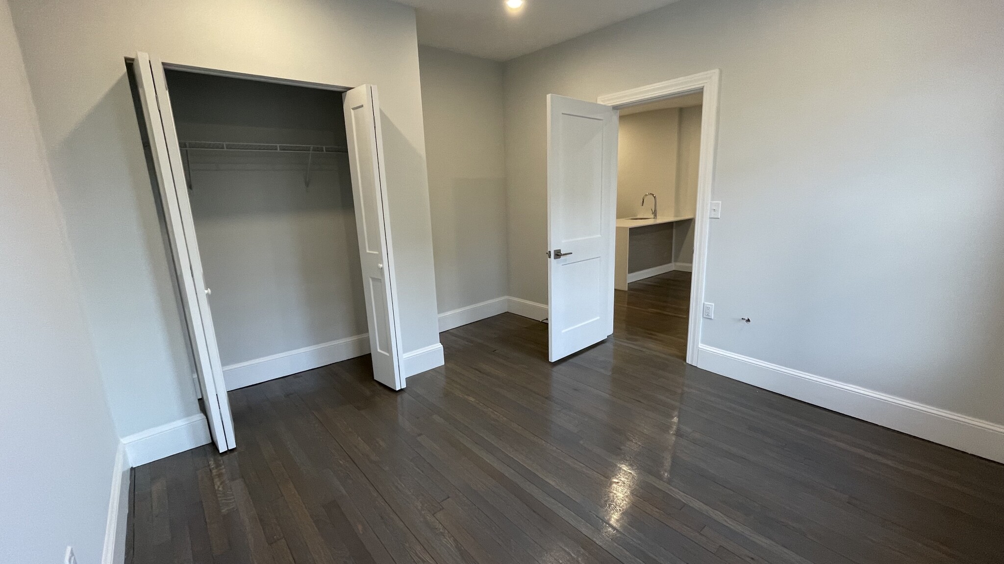 55 Queensberry St, Fenway