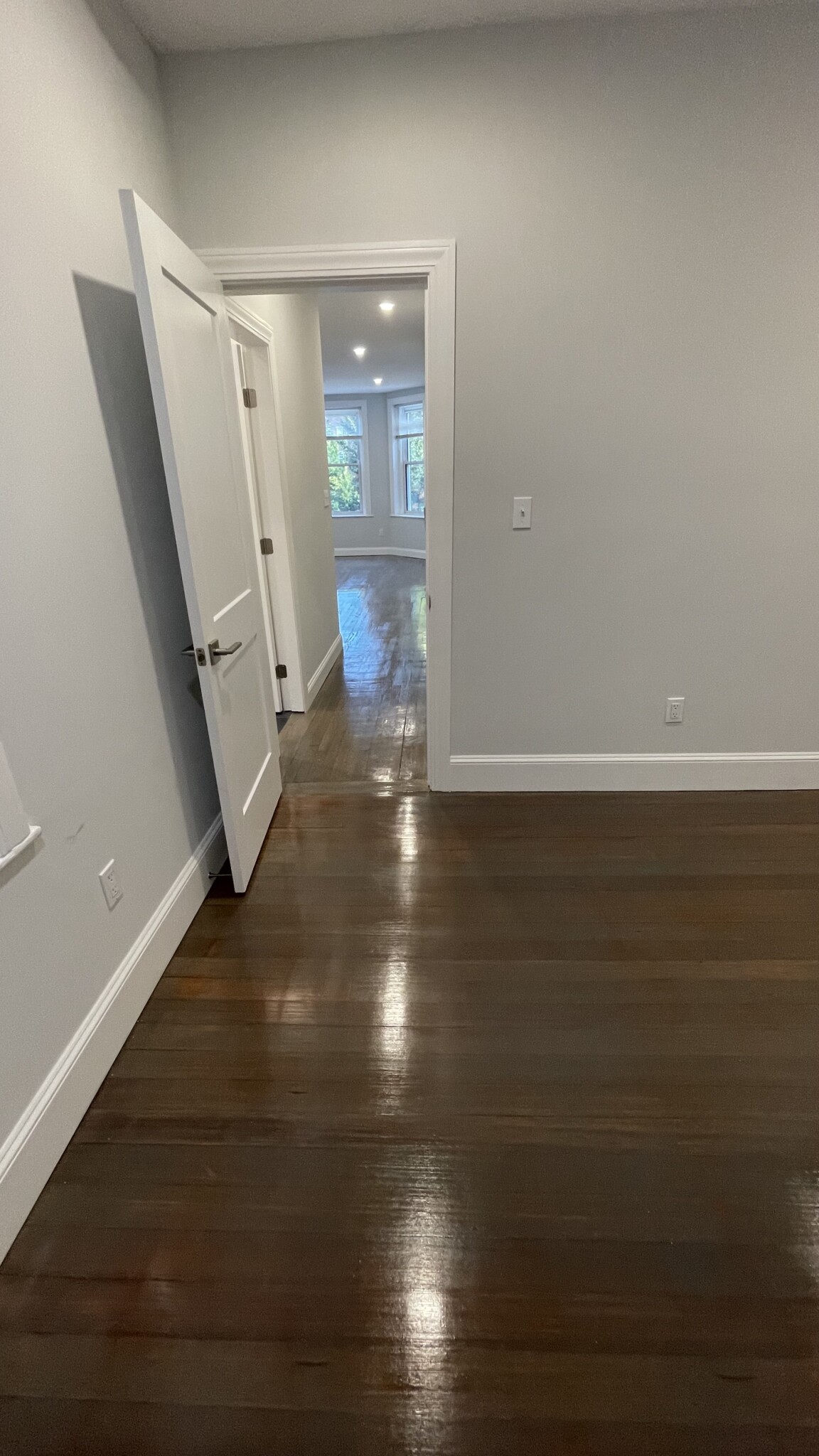 55 Queensberry St, Fenway