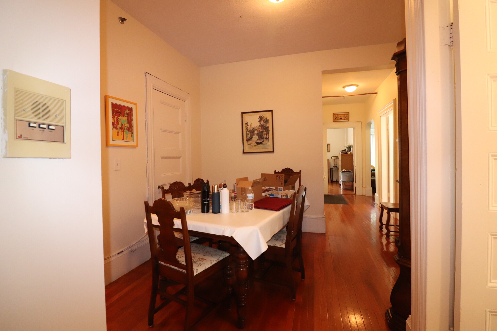 1569 Beacon St, Washington Square