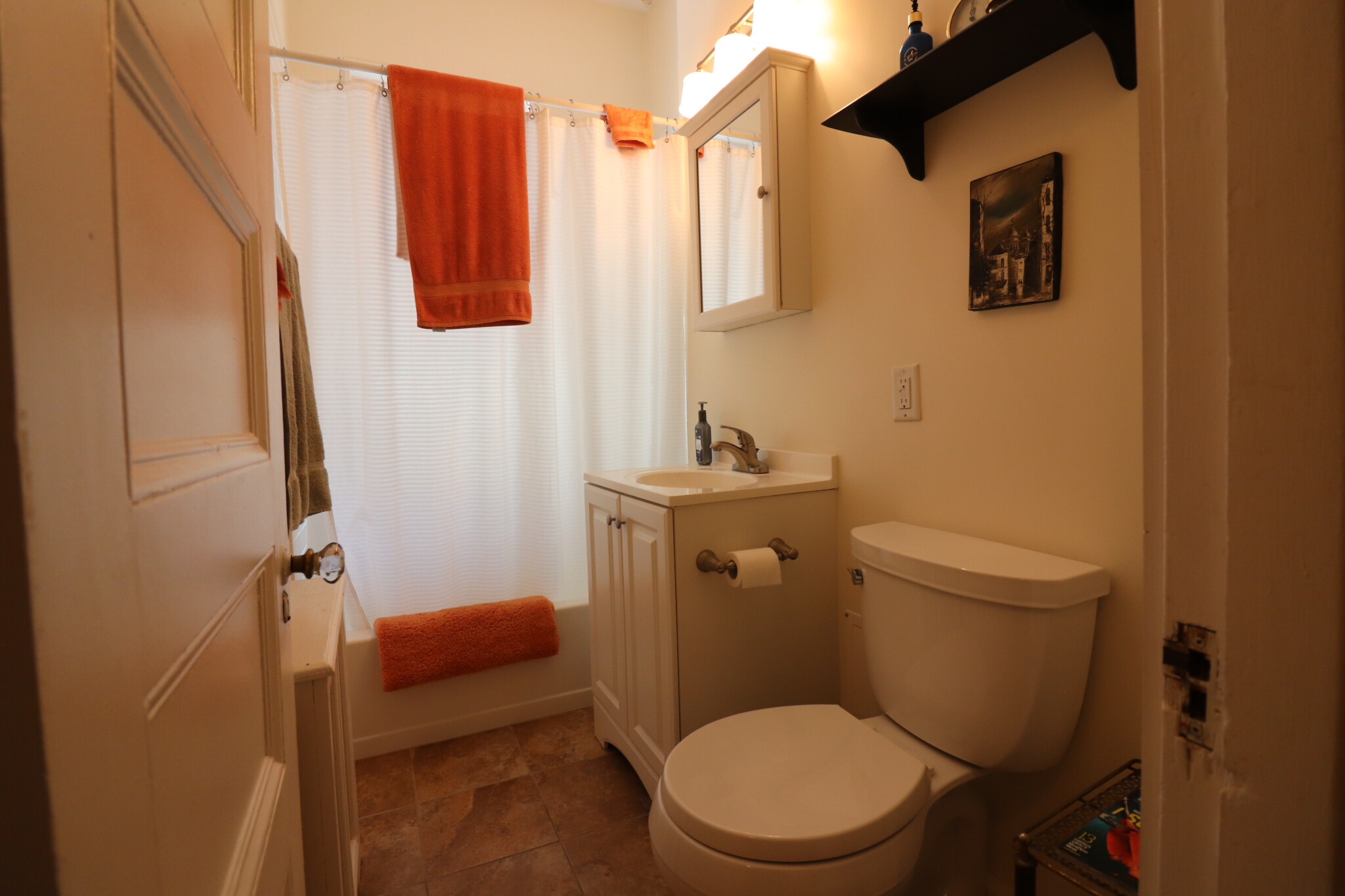 1569 Beacon St, Washington Square