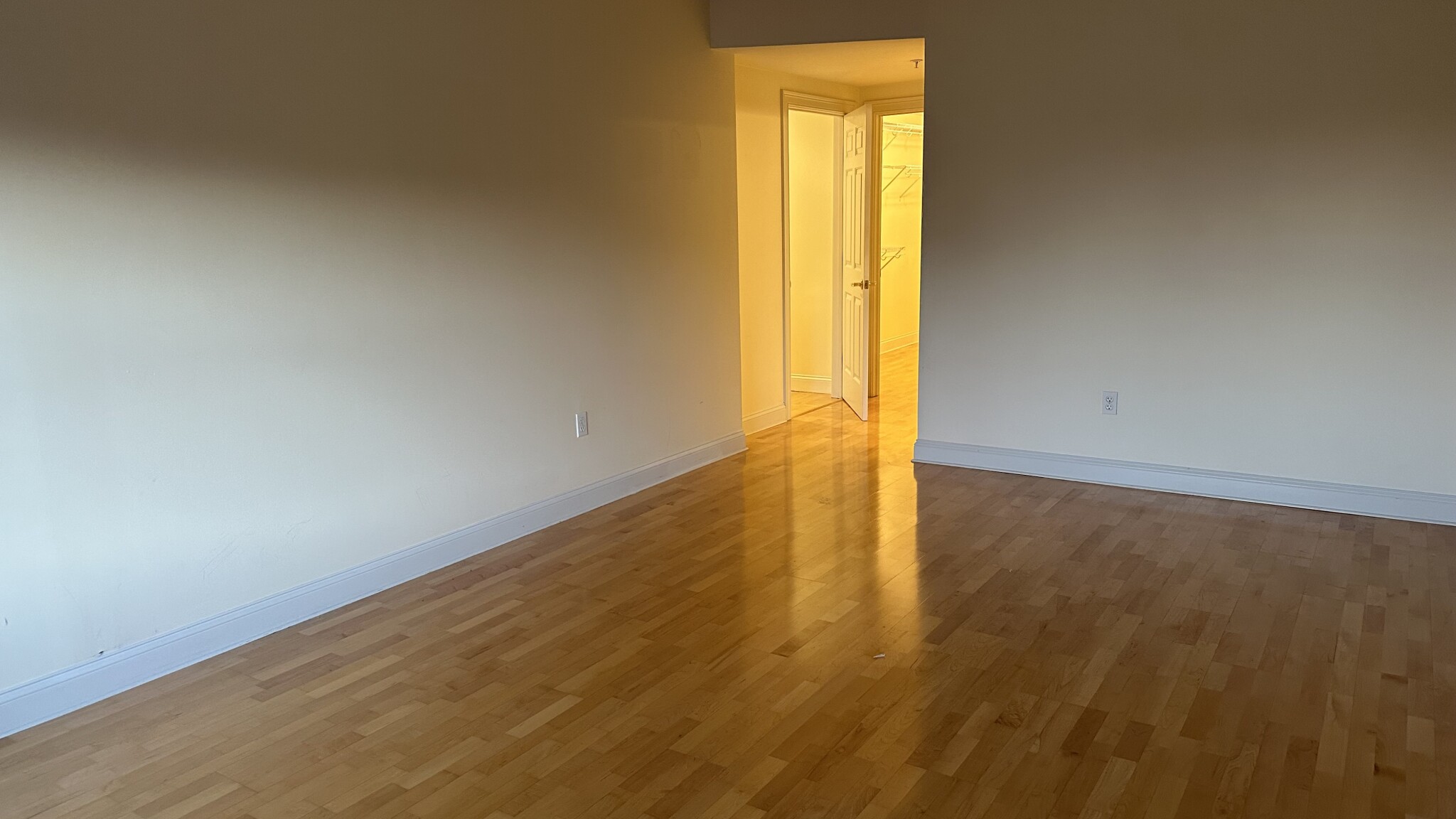 121 Centre St, North Brookline